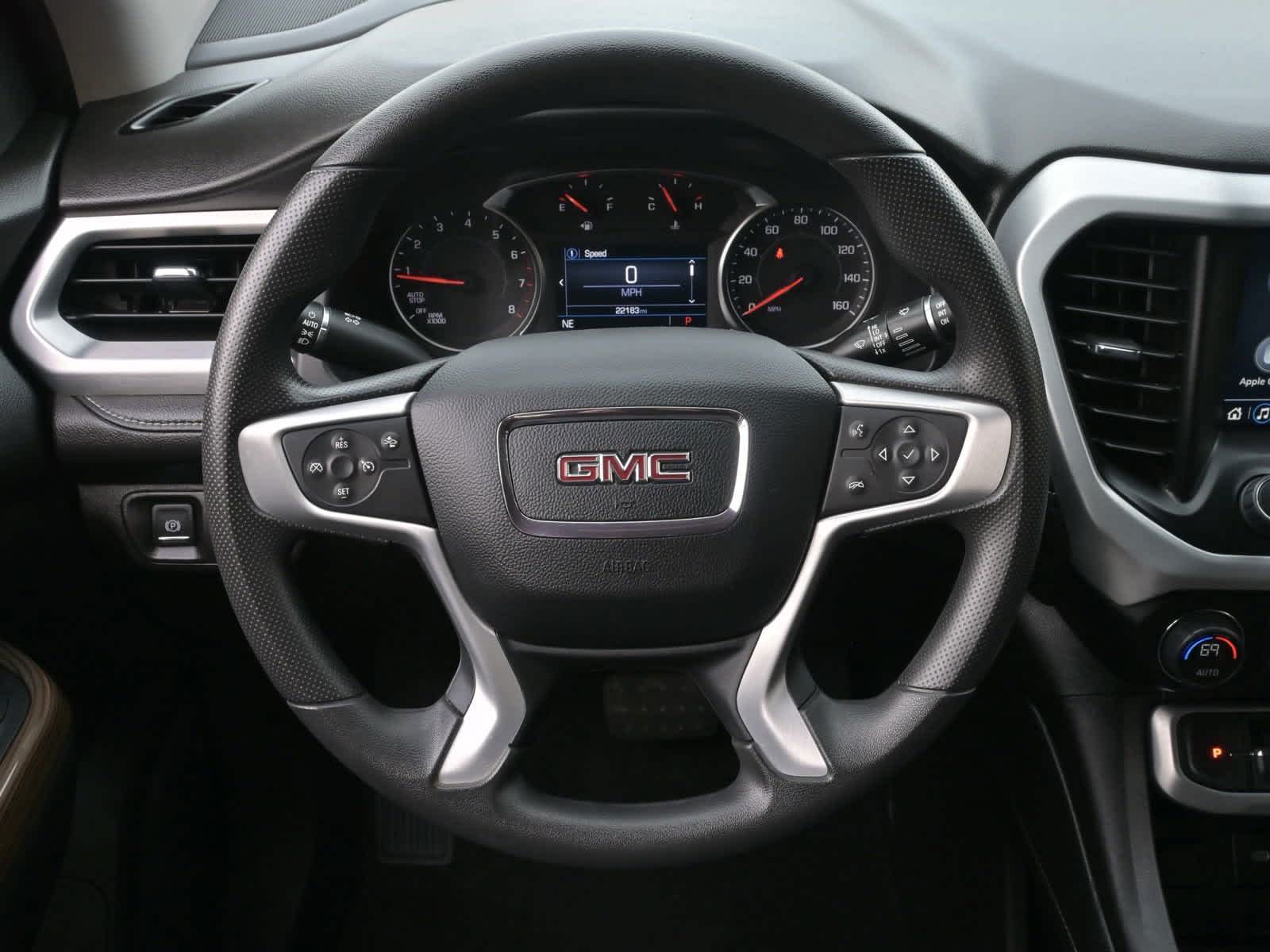 2023 GMC Acadia SLE 16