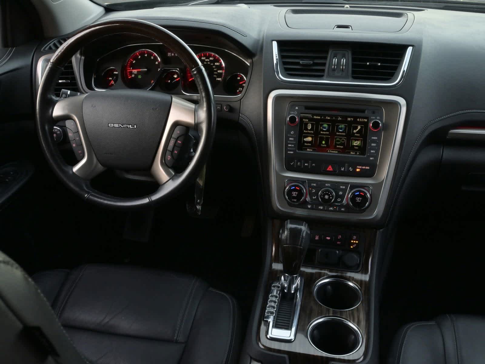 2016 GMC Acadia Denali 23