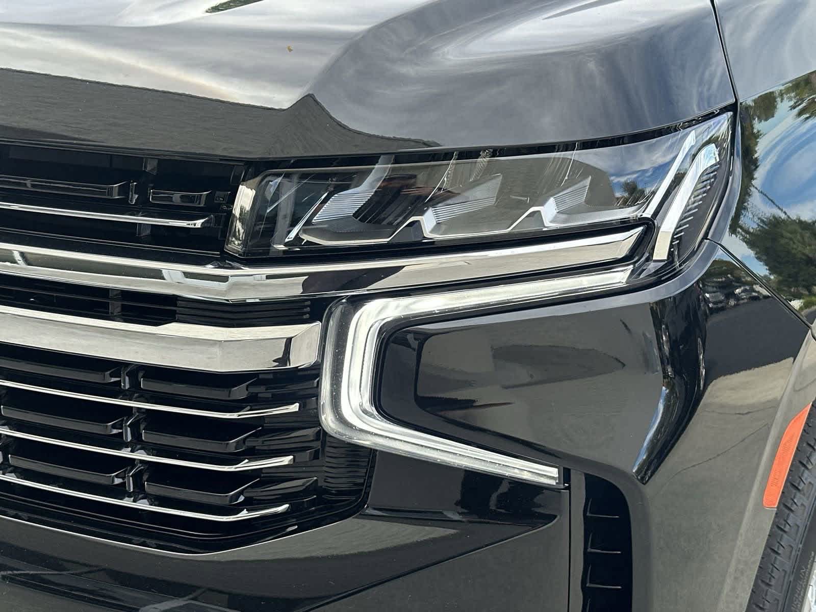 2023 Chevrolet Suburban LT 4