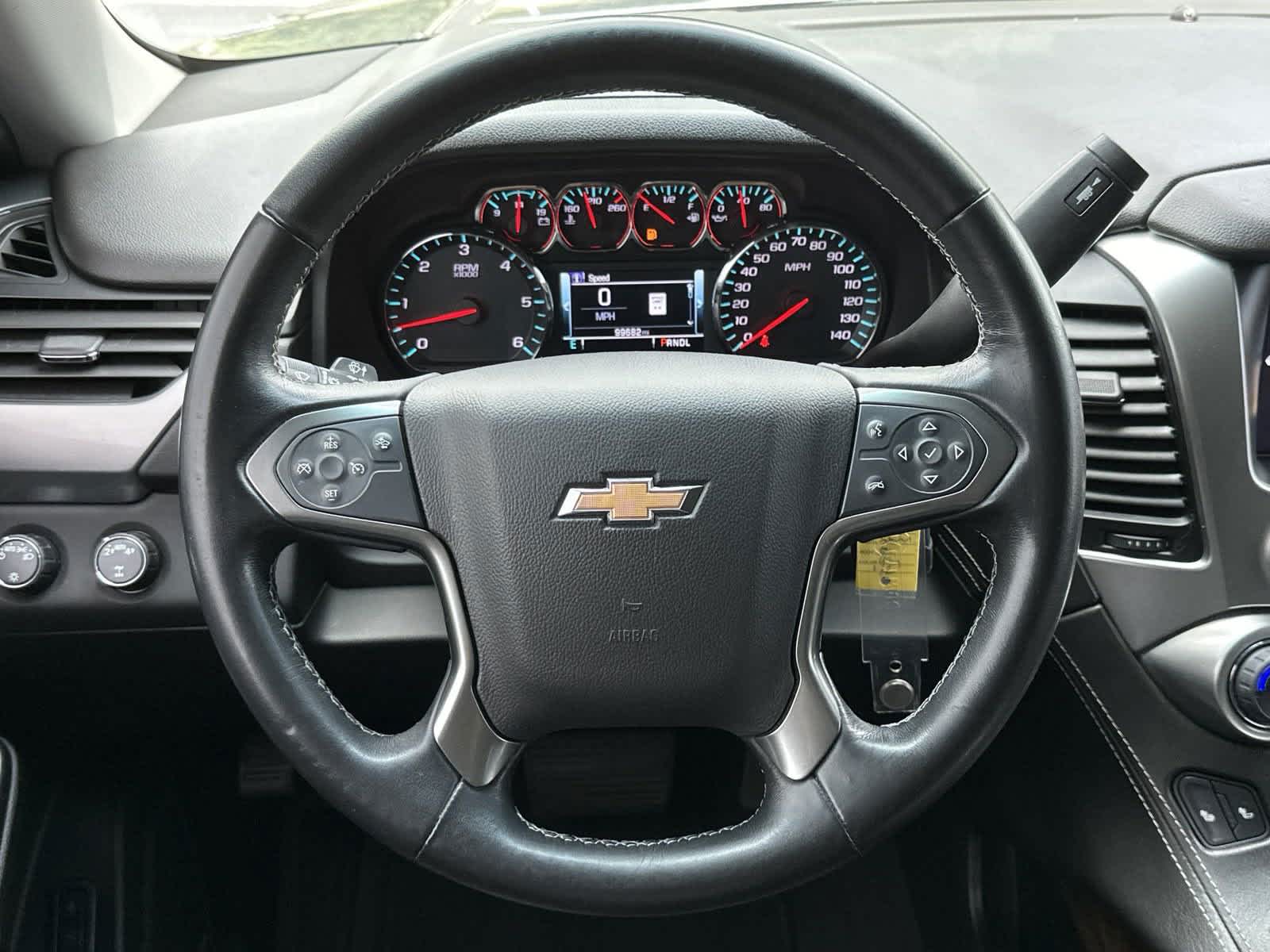 2019 Chevrolet Suburban LT 16
