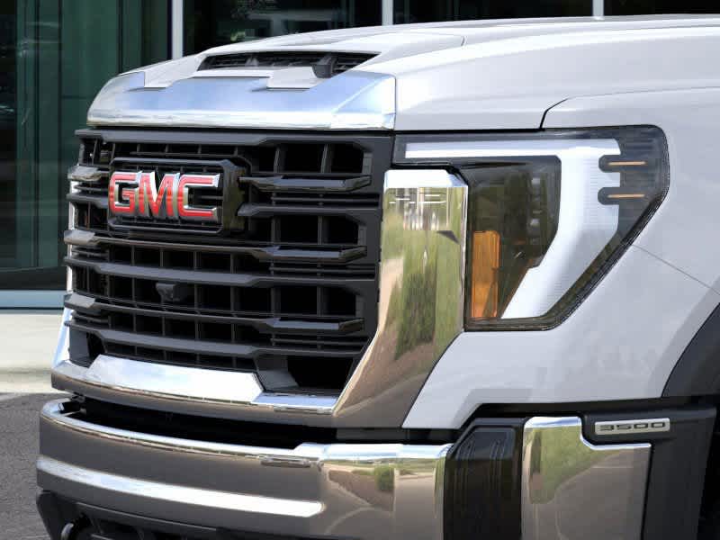 2024 GMC Sierra 3500HD Pro 4WD Crew Cab 172 13