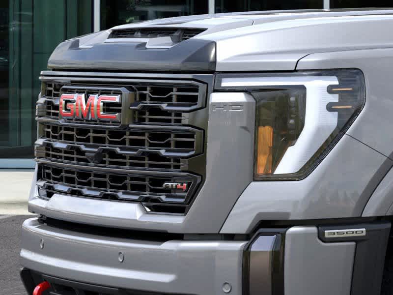 2024 GMC Sierra 3500HD AT4 4WD Crew Cab 159 13