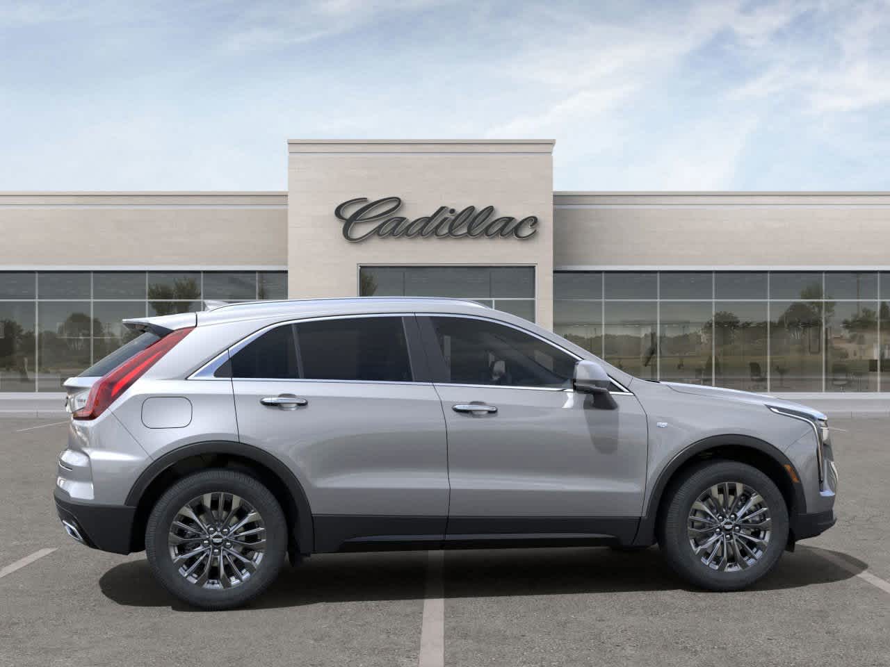 2025 Cadillac XT4 FWD Premium Luxury 5