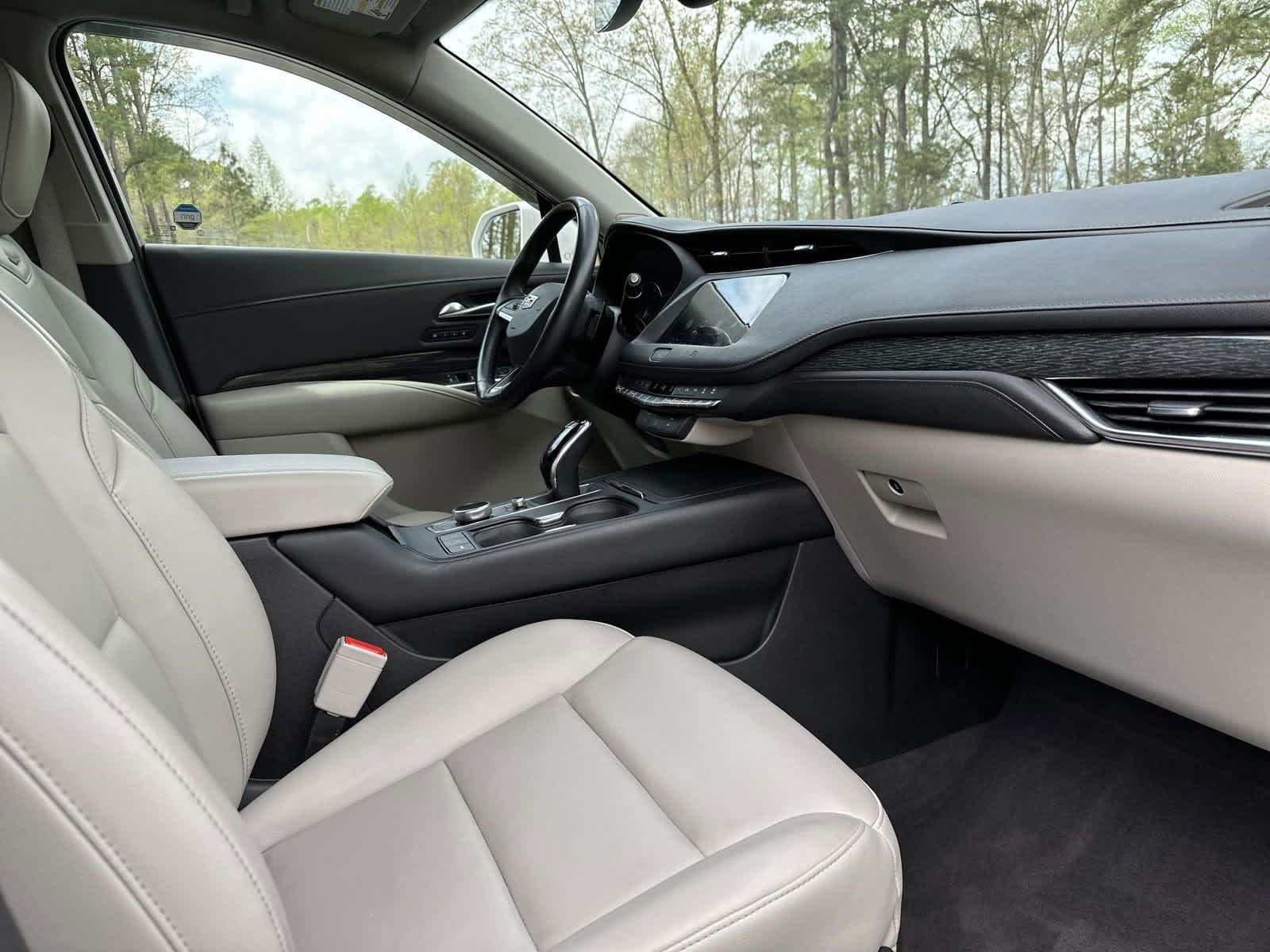 2020 Cadillac XT4 AWD Premium Luxury 29