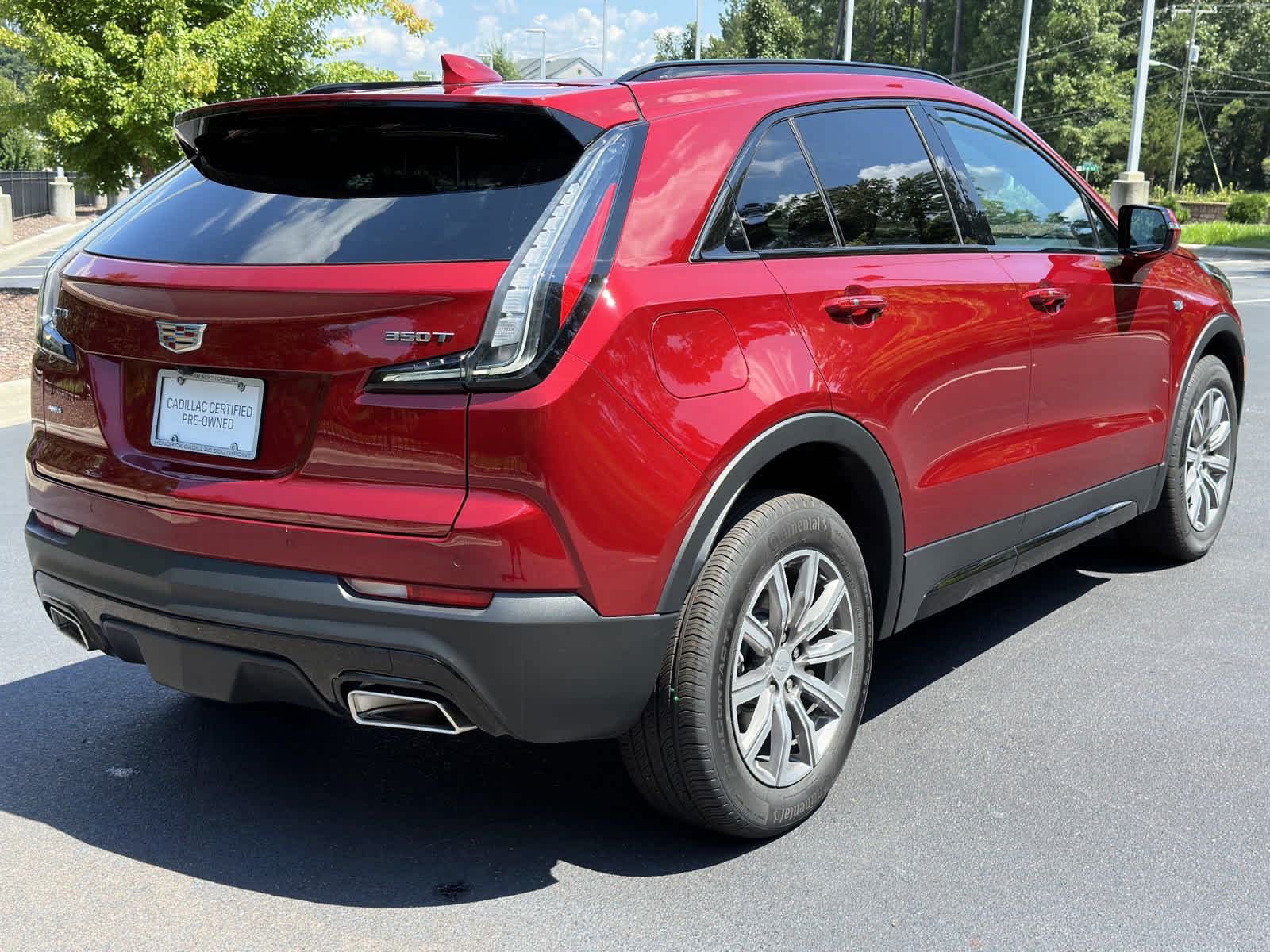 2023 Cadillac XT4 AWD Sport 8