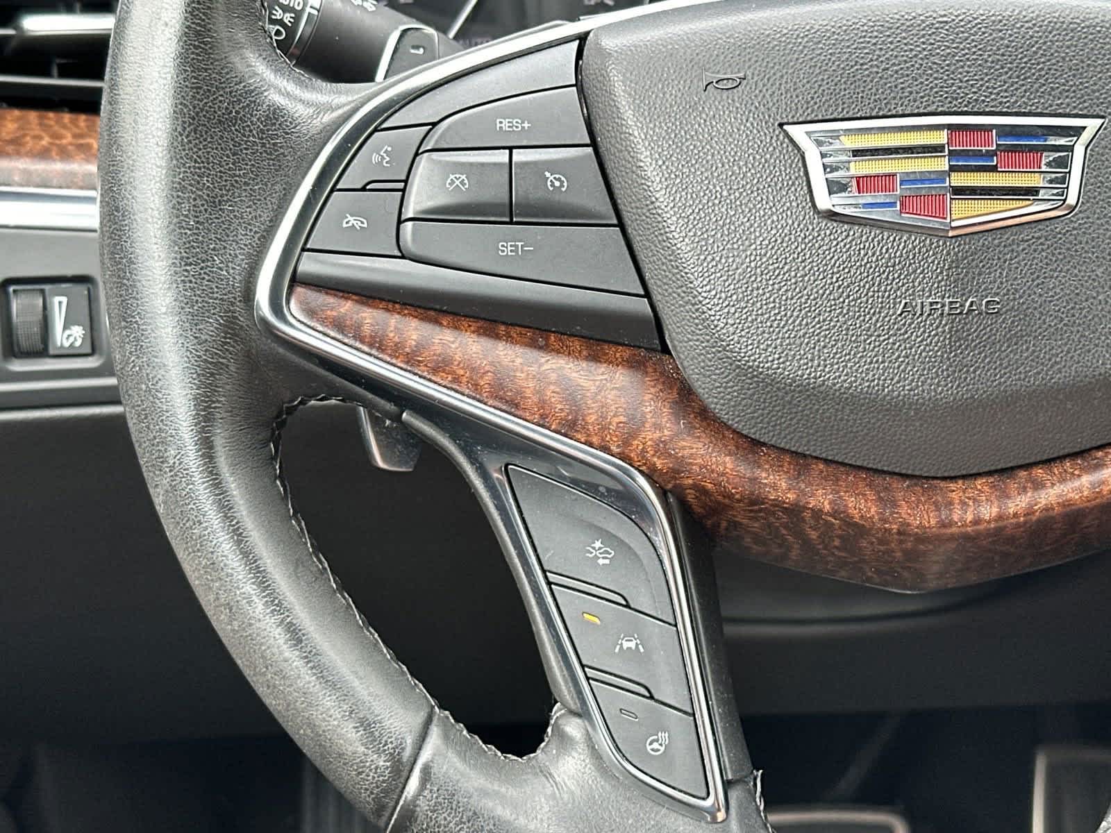 2020 Cadillac XT5 Sport AWD 17