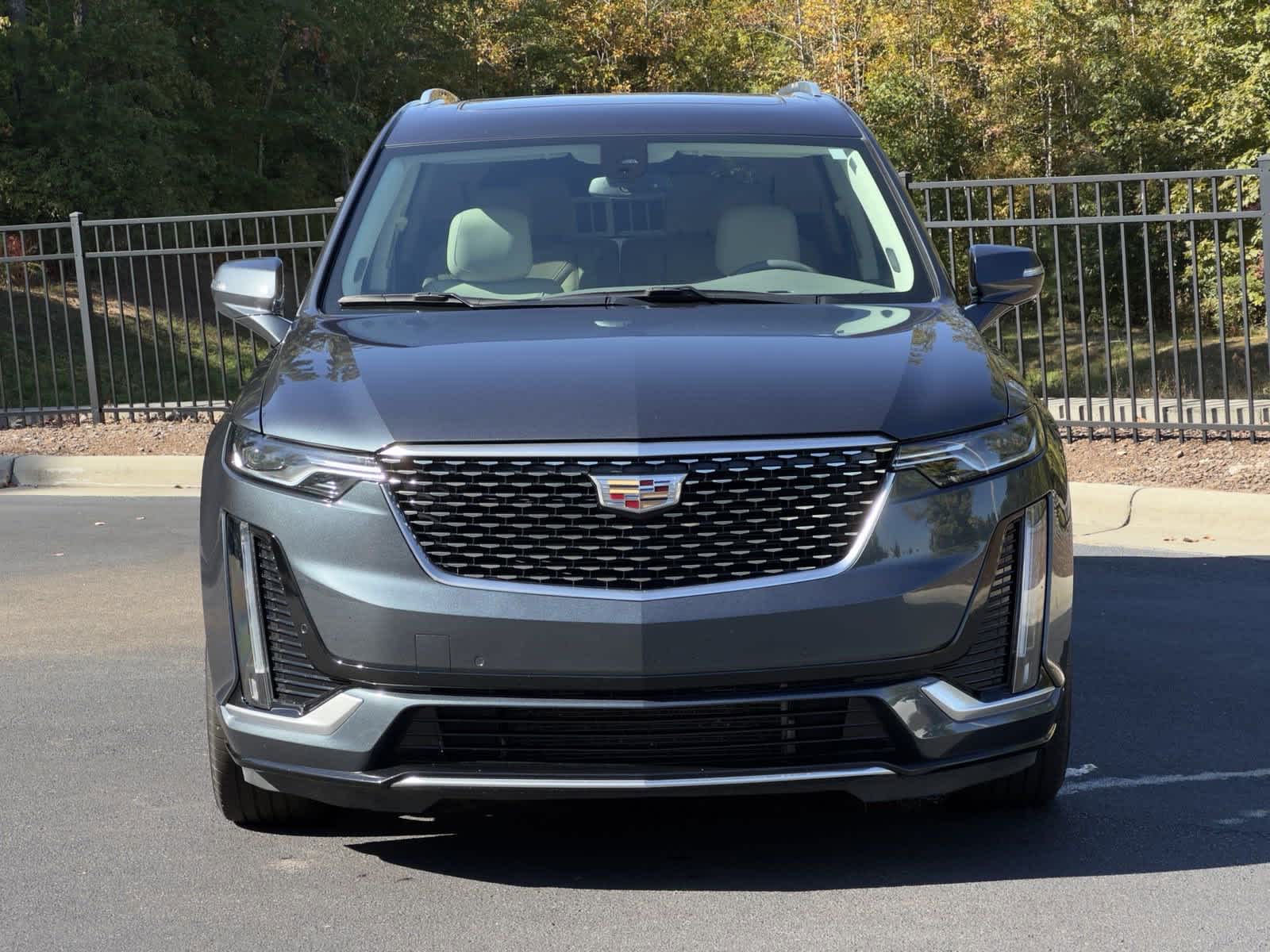 2021 Cadillac XT6 Premium Luxury 2