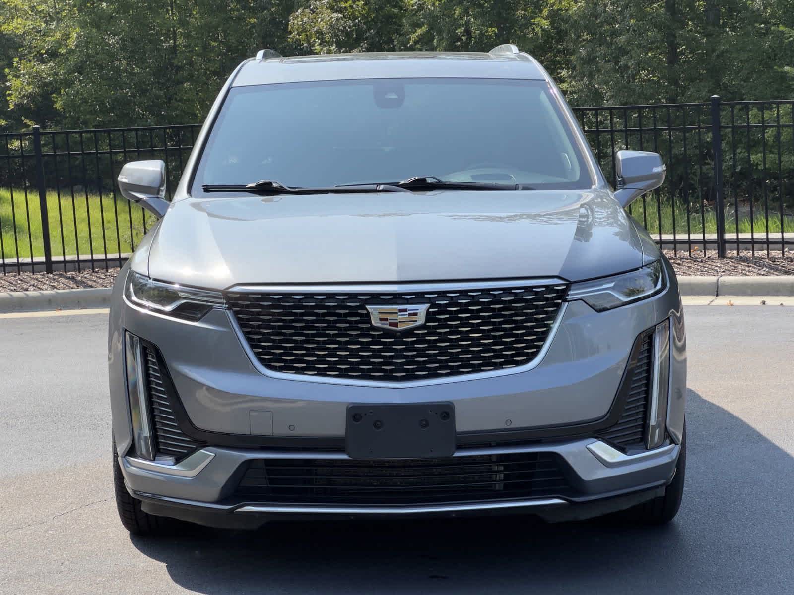 2021 Cadillac XT6 Premium Luxury 2