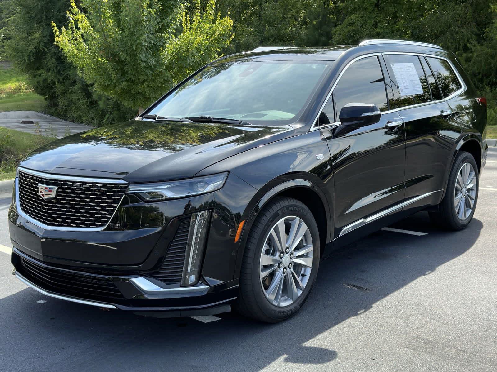 2023 Cadillac XT6 AWD Premium Luxury 3