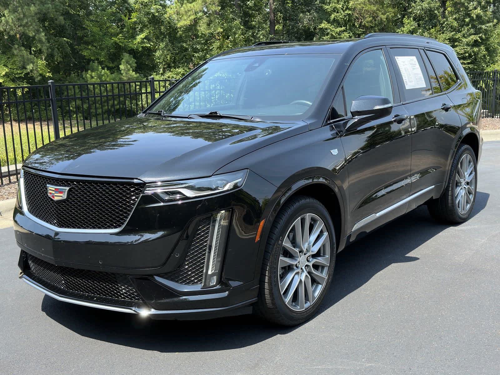 2021 Cadillac XT6 Sport 3