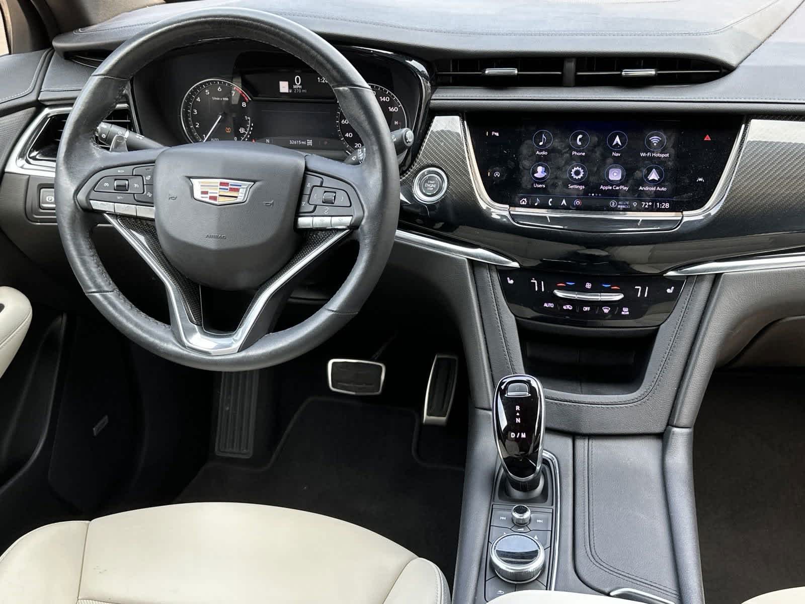 2021 Cadillac XT6 Sport 28