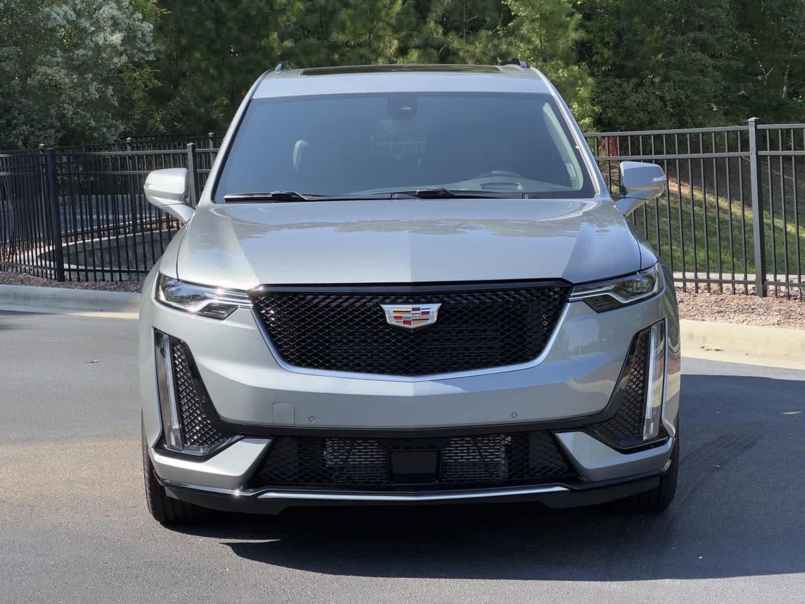 2024 Cadillac XT6 AWD Sport 2