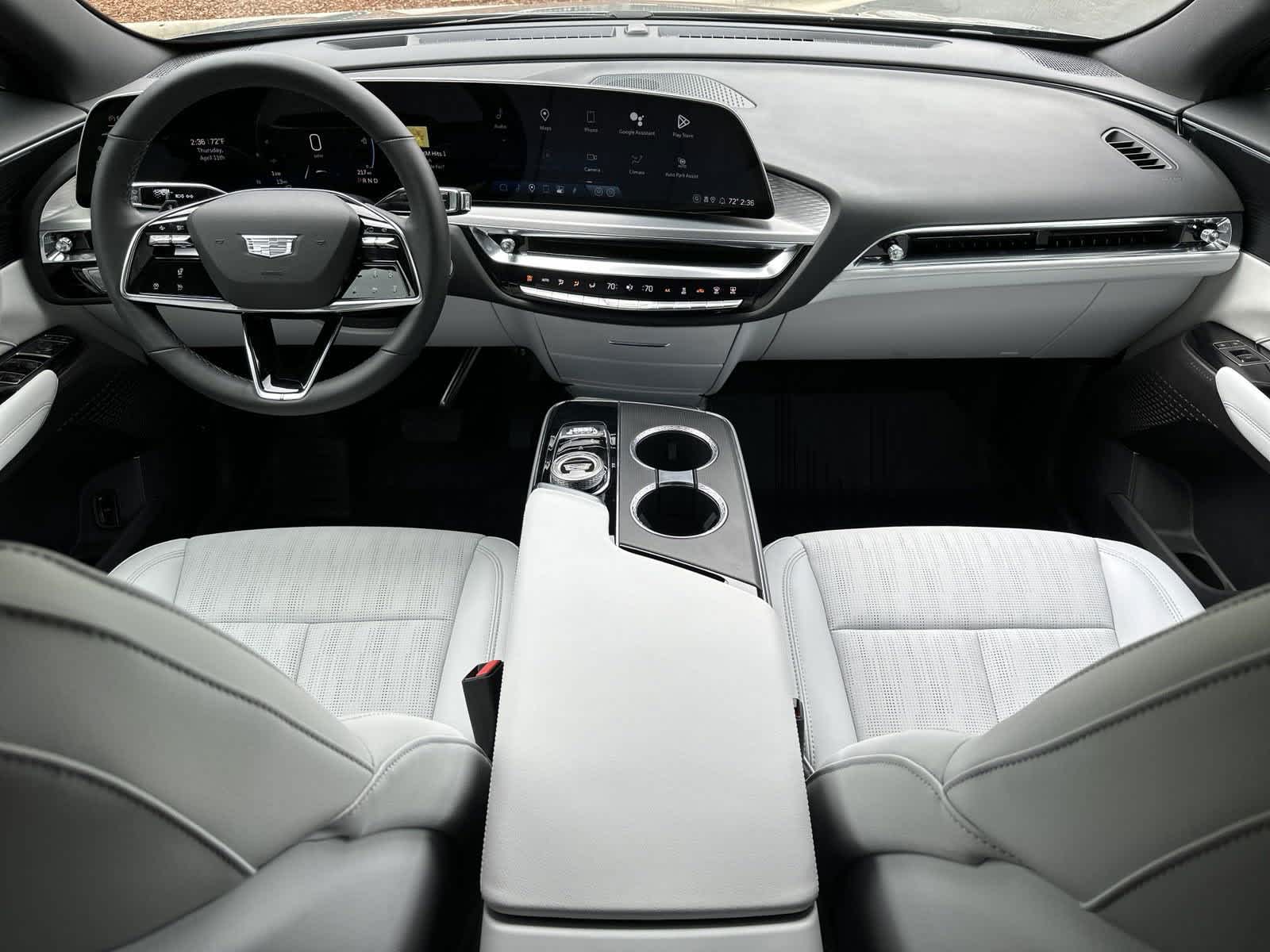 2024 Cadillac LYRIQ Luxury 16