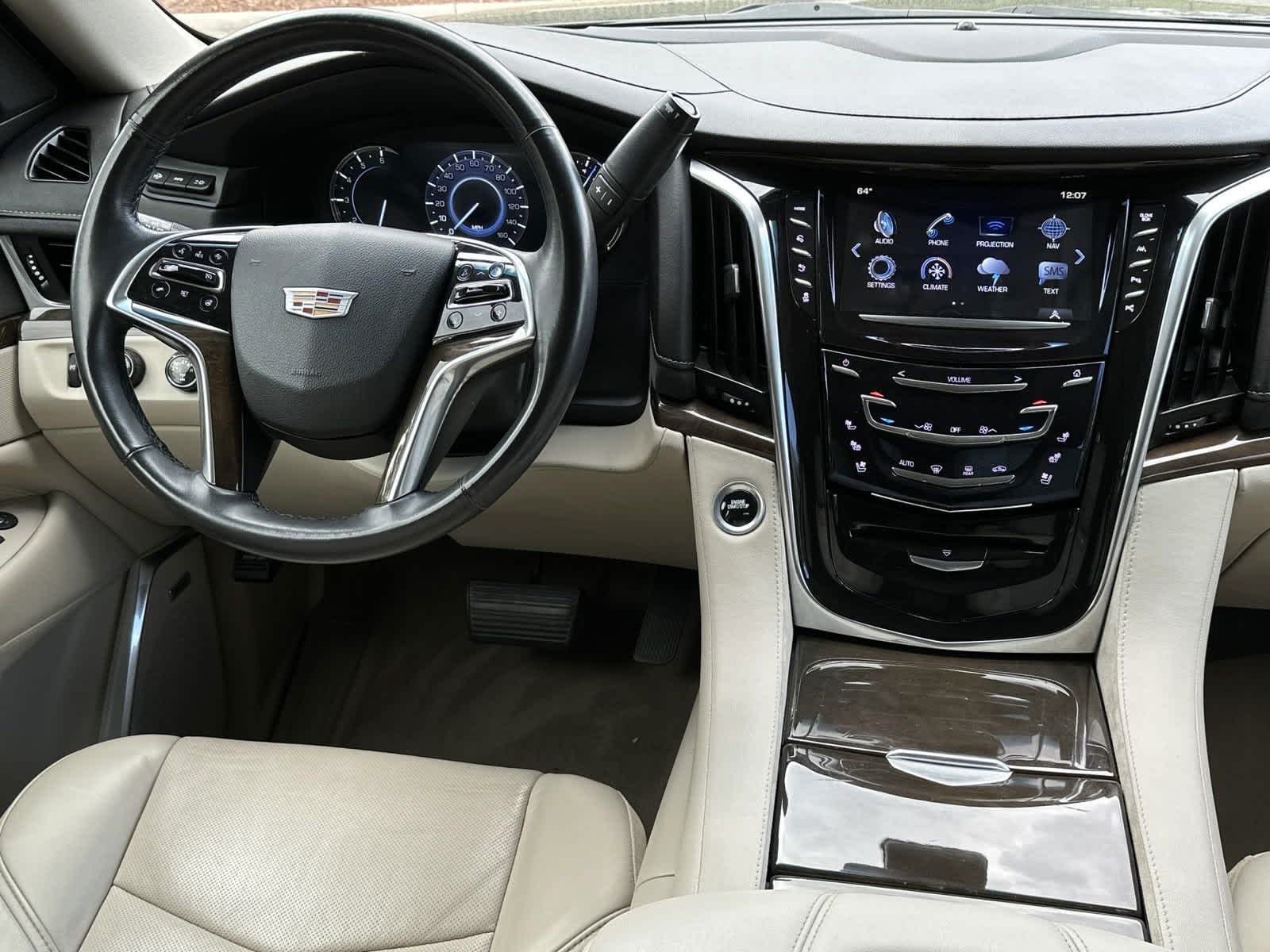 2019 Cadillac Escalade Luxury 27