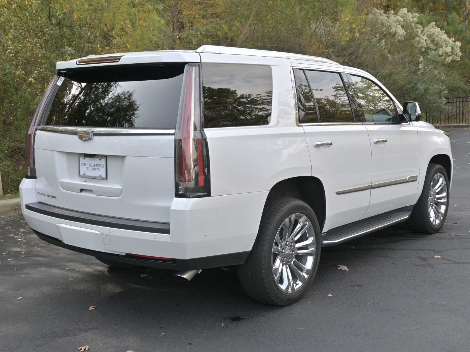 2020 Cadillac Escalade Premium Luxury 8