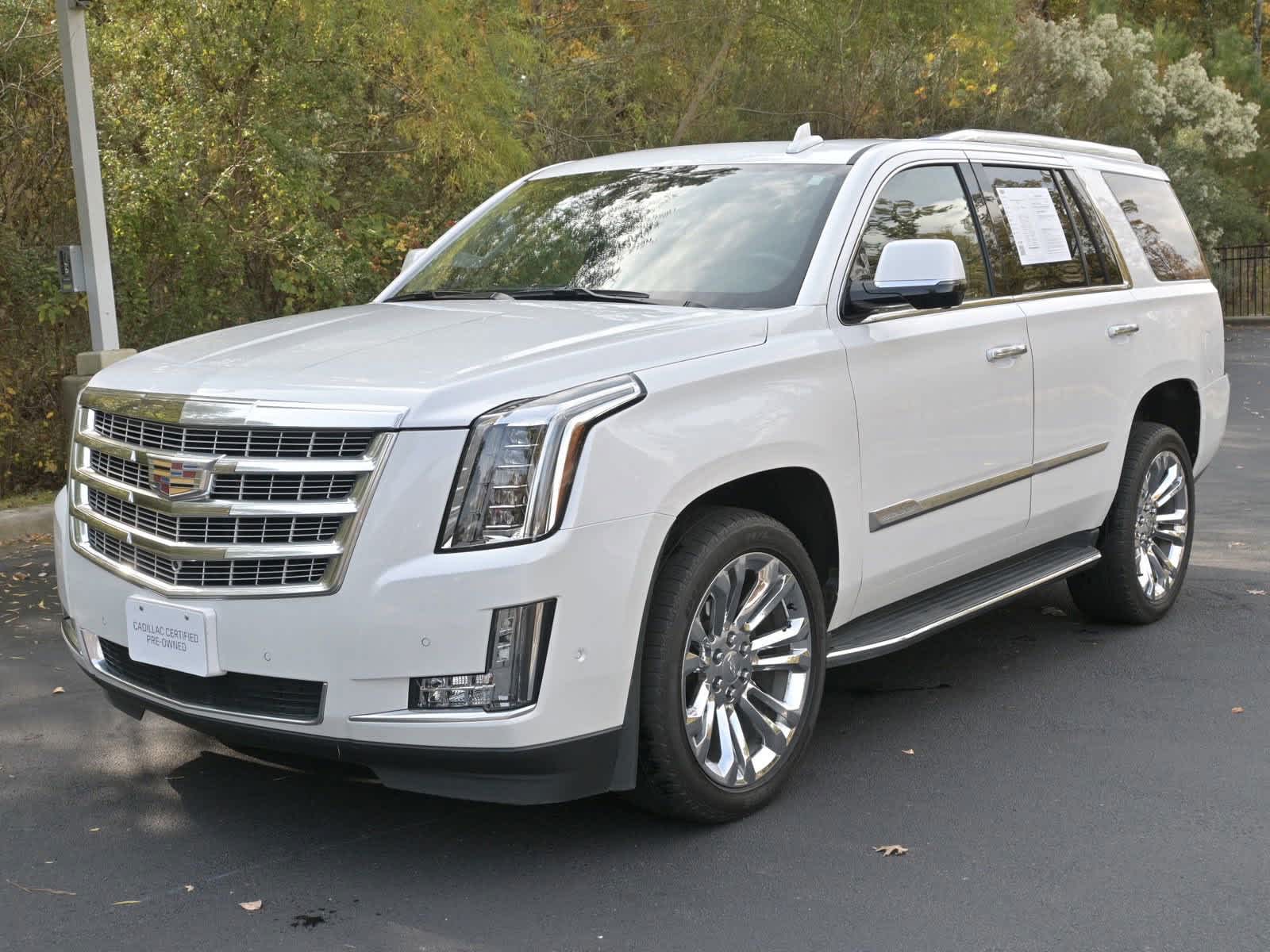 2020 Cadillac Escalade Premium Luxury 3