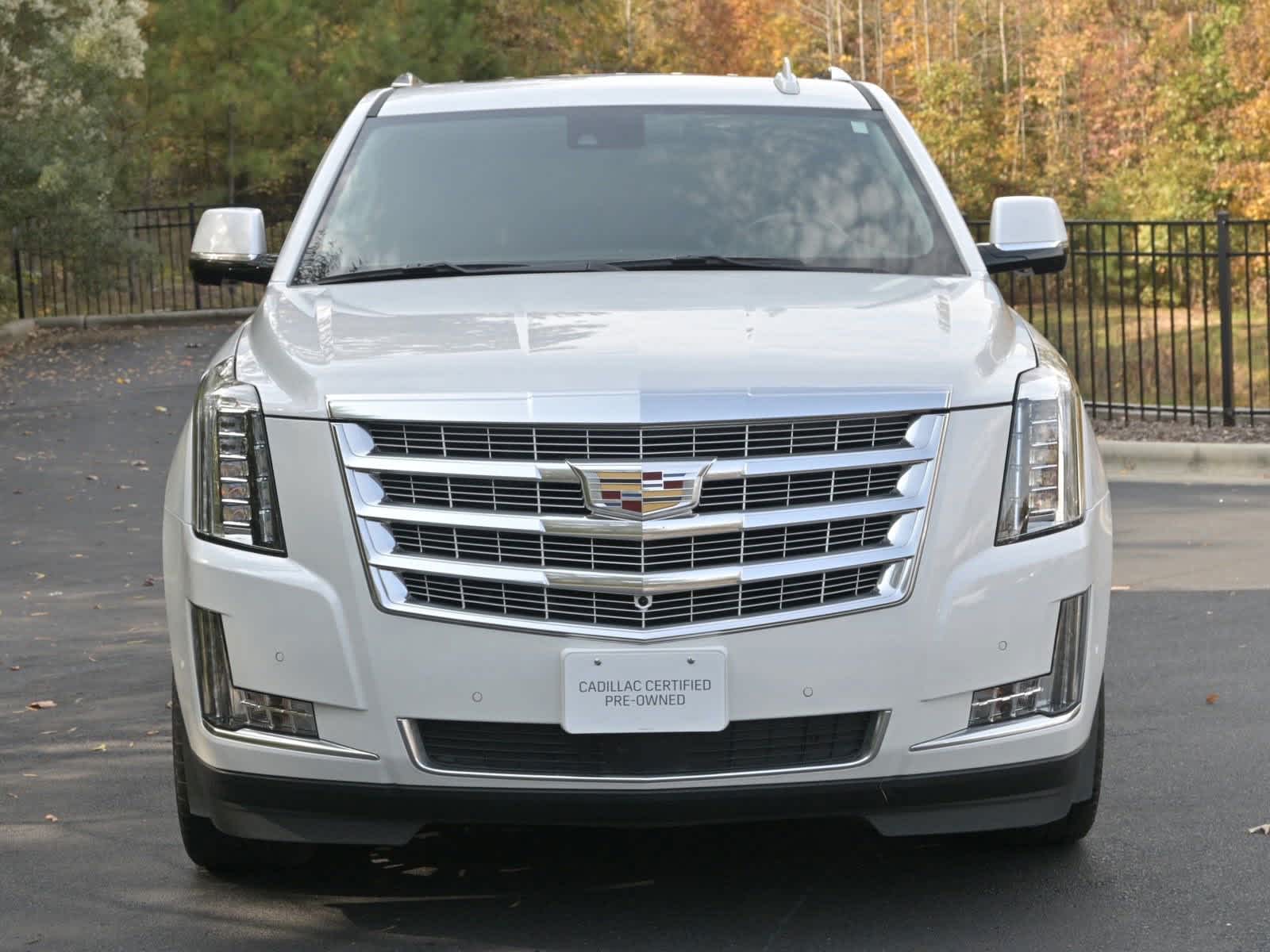 2020 Cadillac Escalade Premium Luxury 2