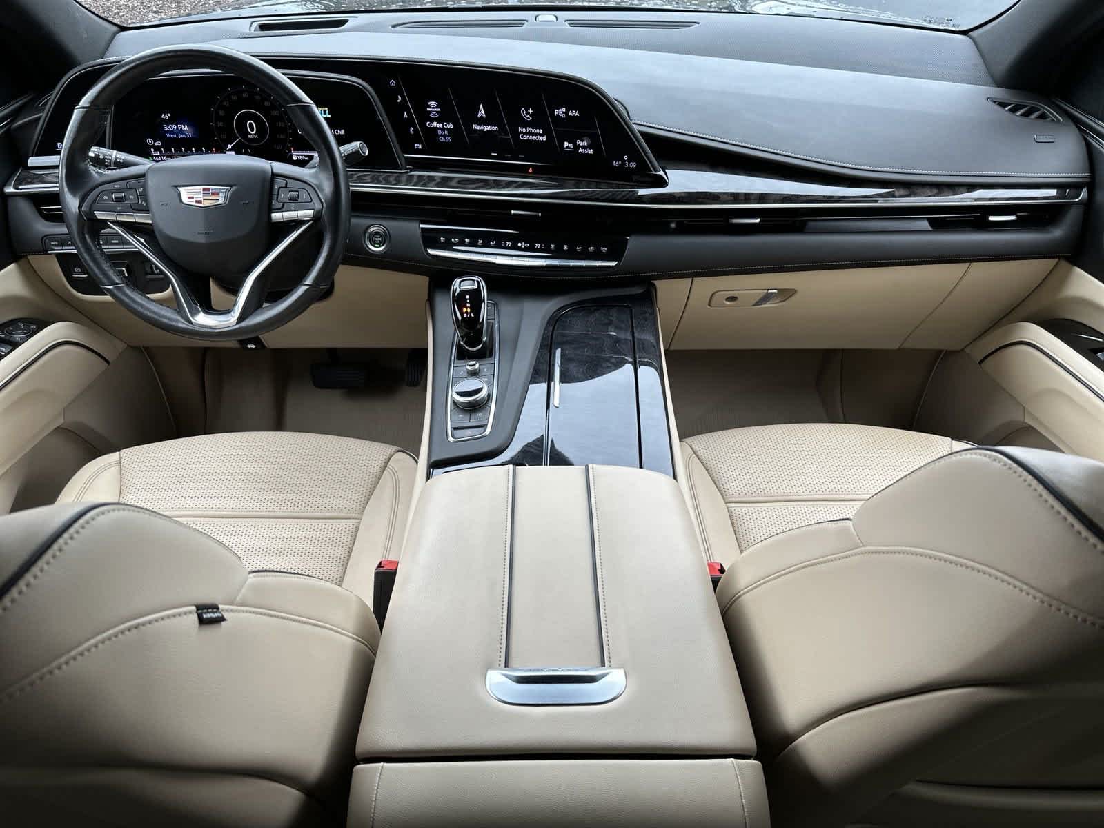 2021 Cadillac Escalade Premium Luxury 26