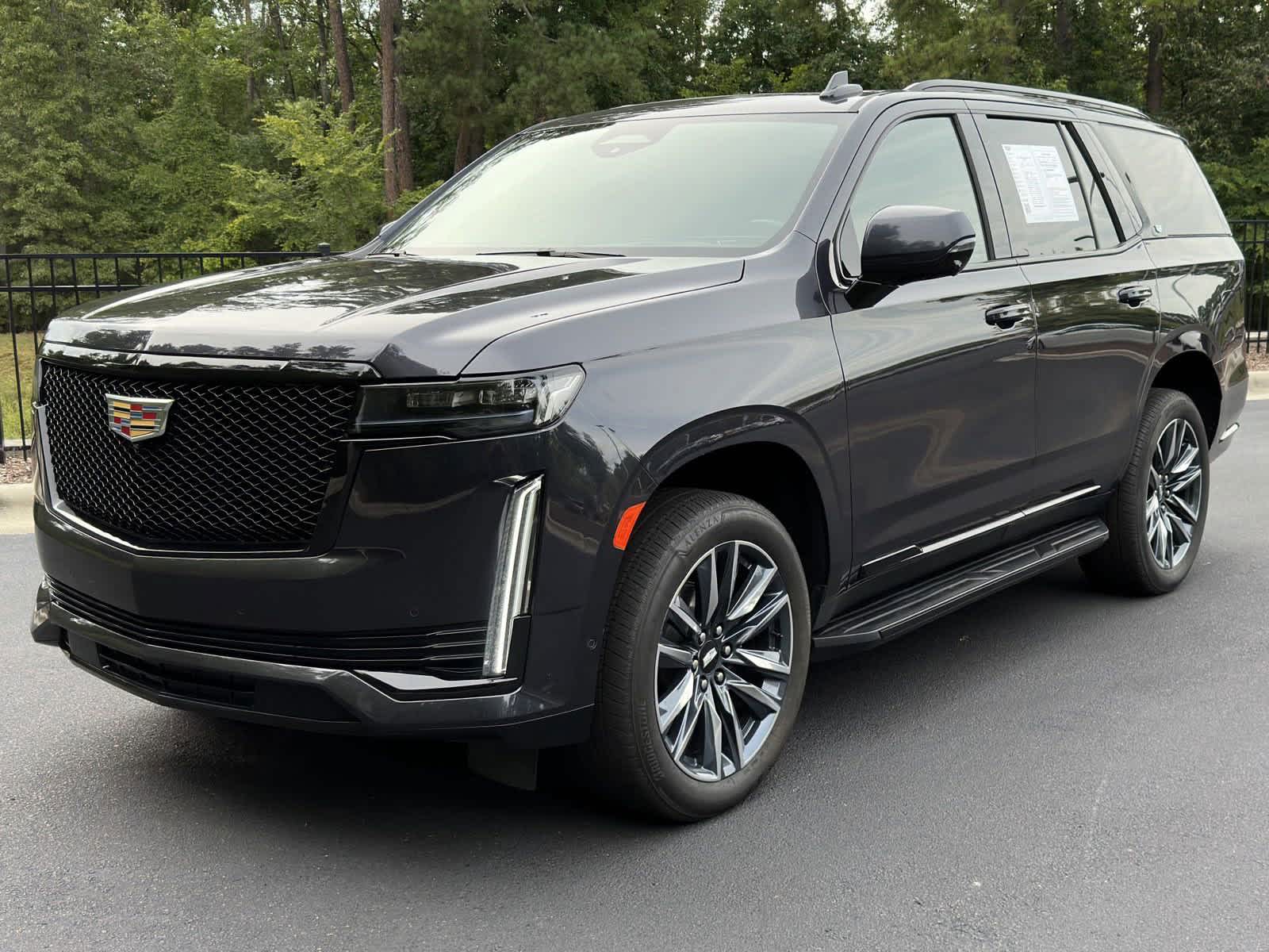 2023 Cadillac Escalade 4WD Sport 3