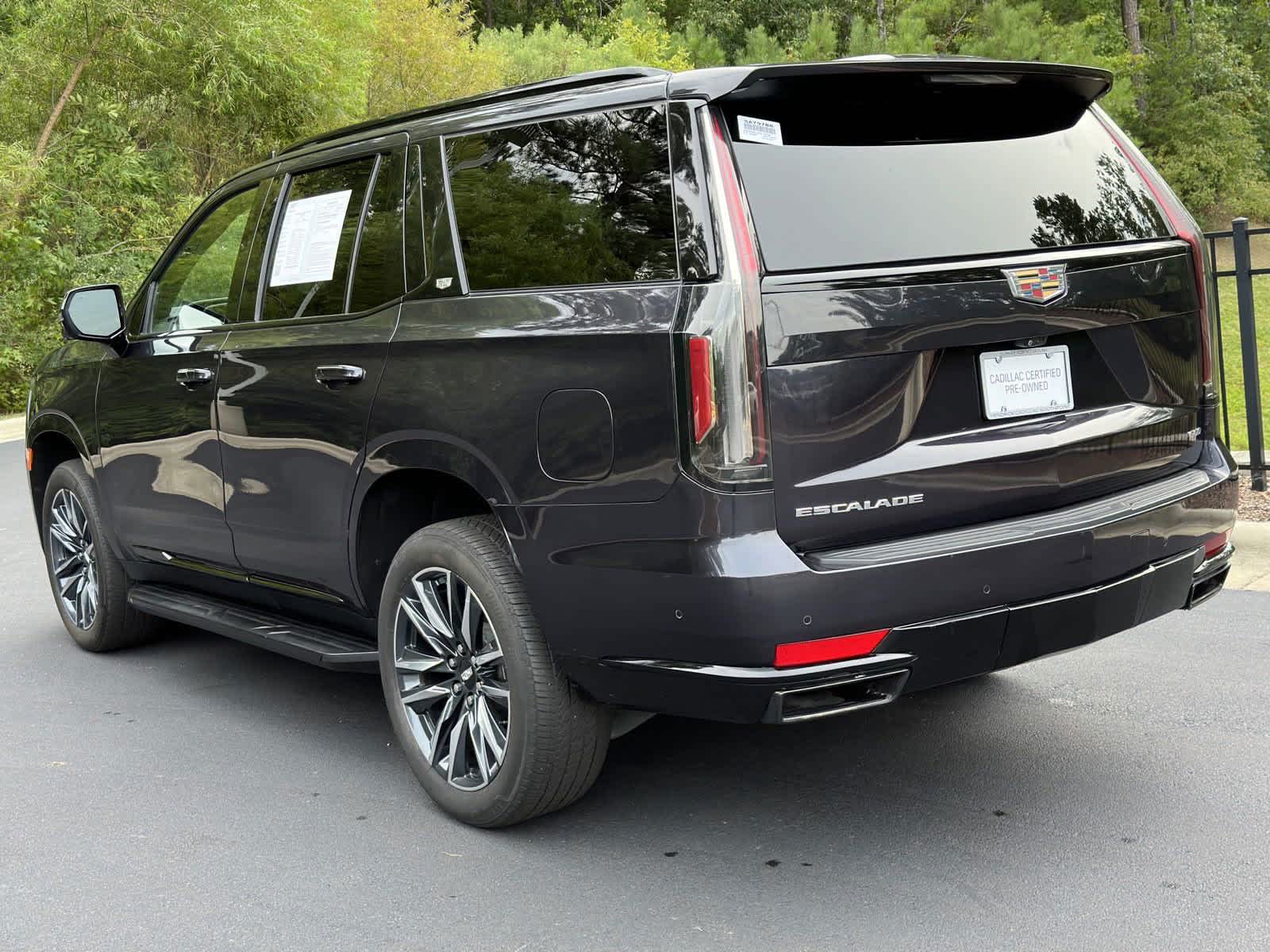 2023 Cadillac Escalade 4WD Sport 6