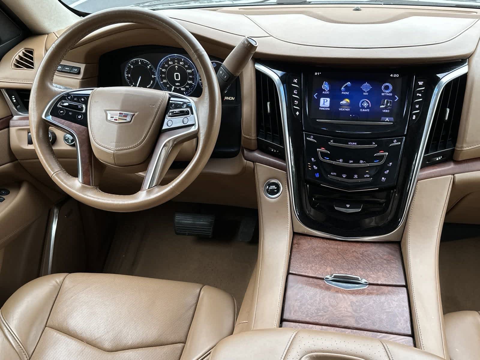 2015 Cadillac Escalade ESV Platinum 28