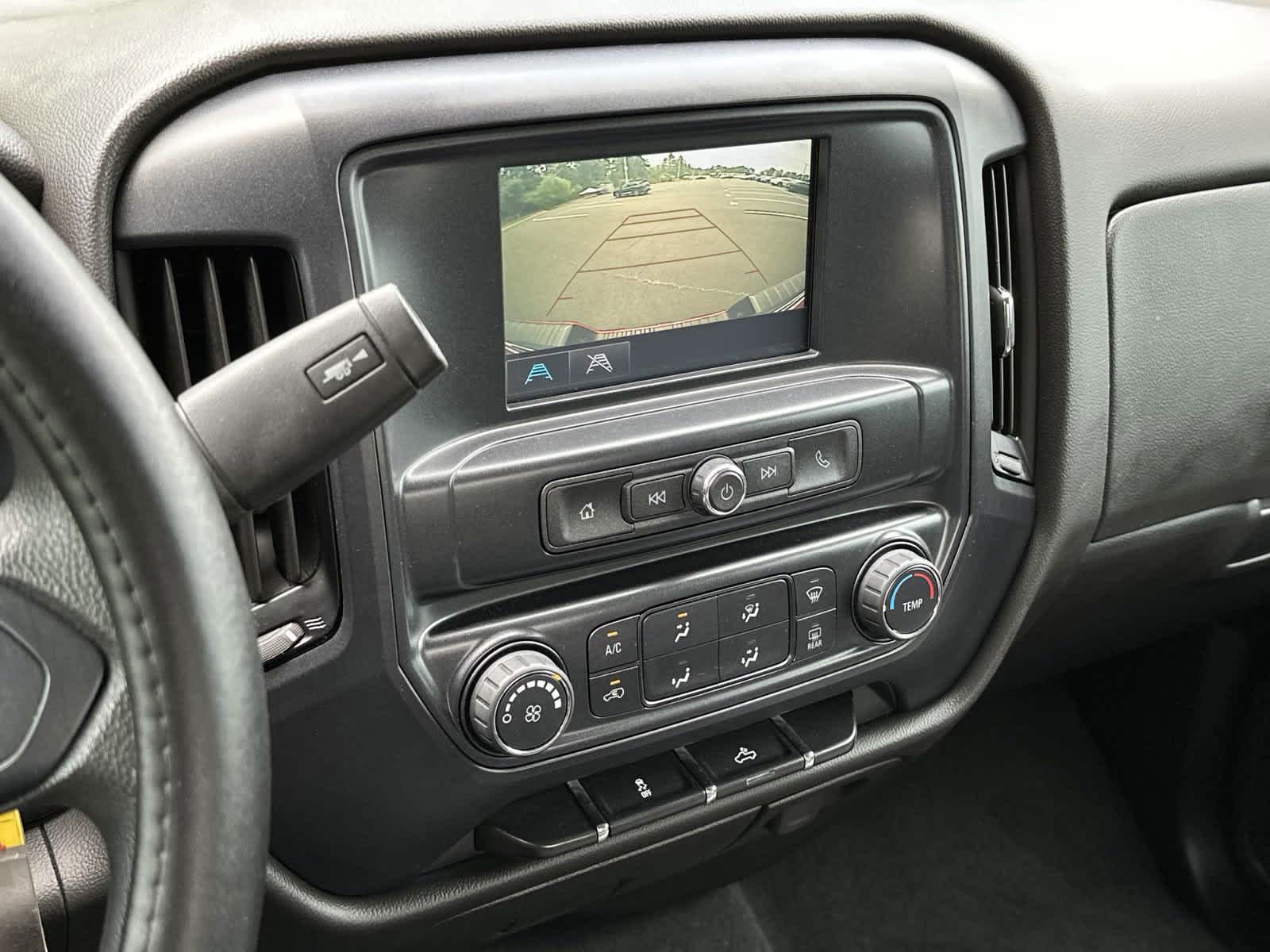 2019 Chevrolet Silverado 1500 LD Custom 4WD Double Cab 23