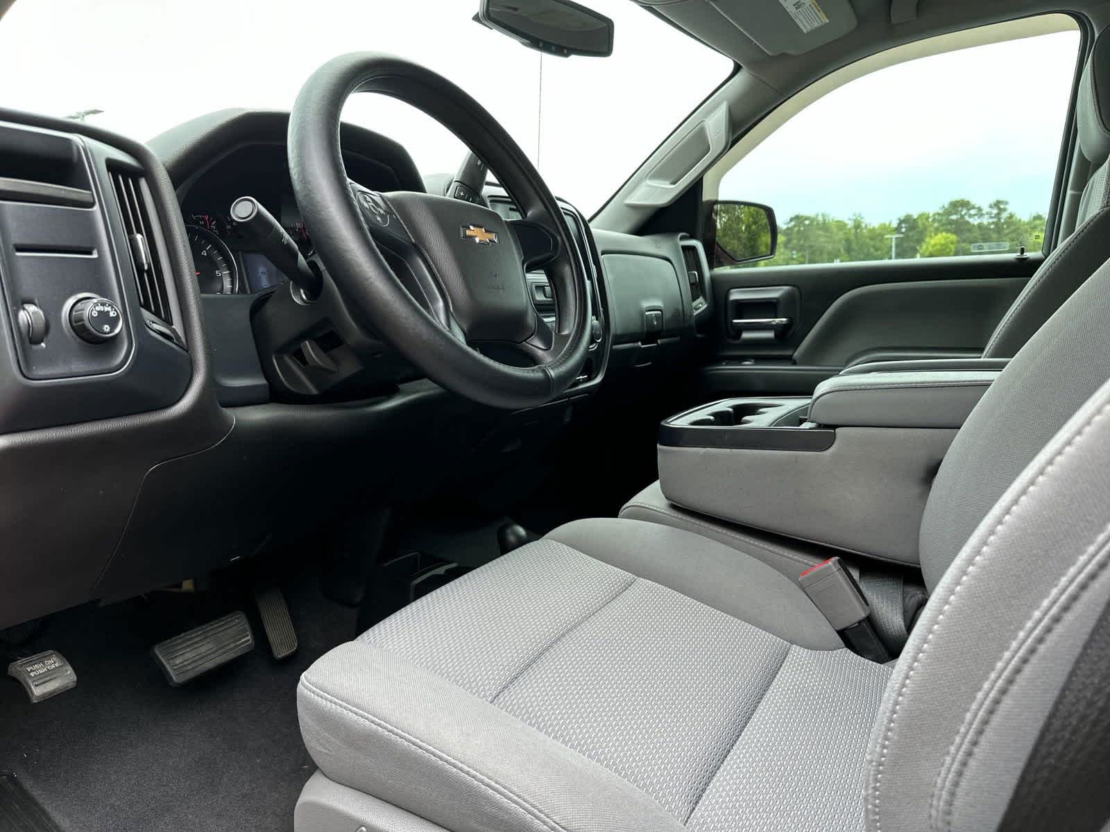 2019 Chevrolet Silverado 1500 LD Custom 4WD Double Cab 14