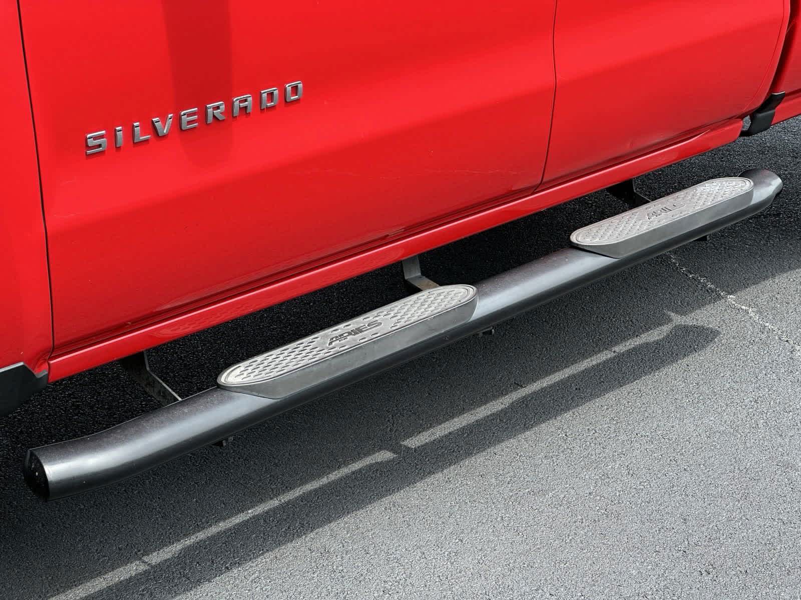 2019 Chevrolet Silverado 1500 LD Custom 4WD Double Cab 29