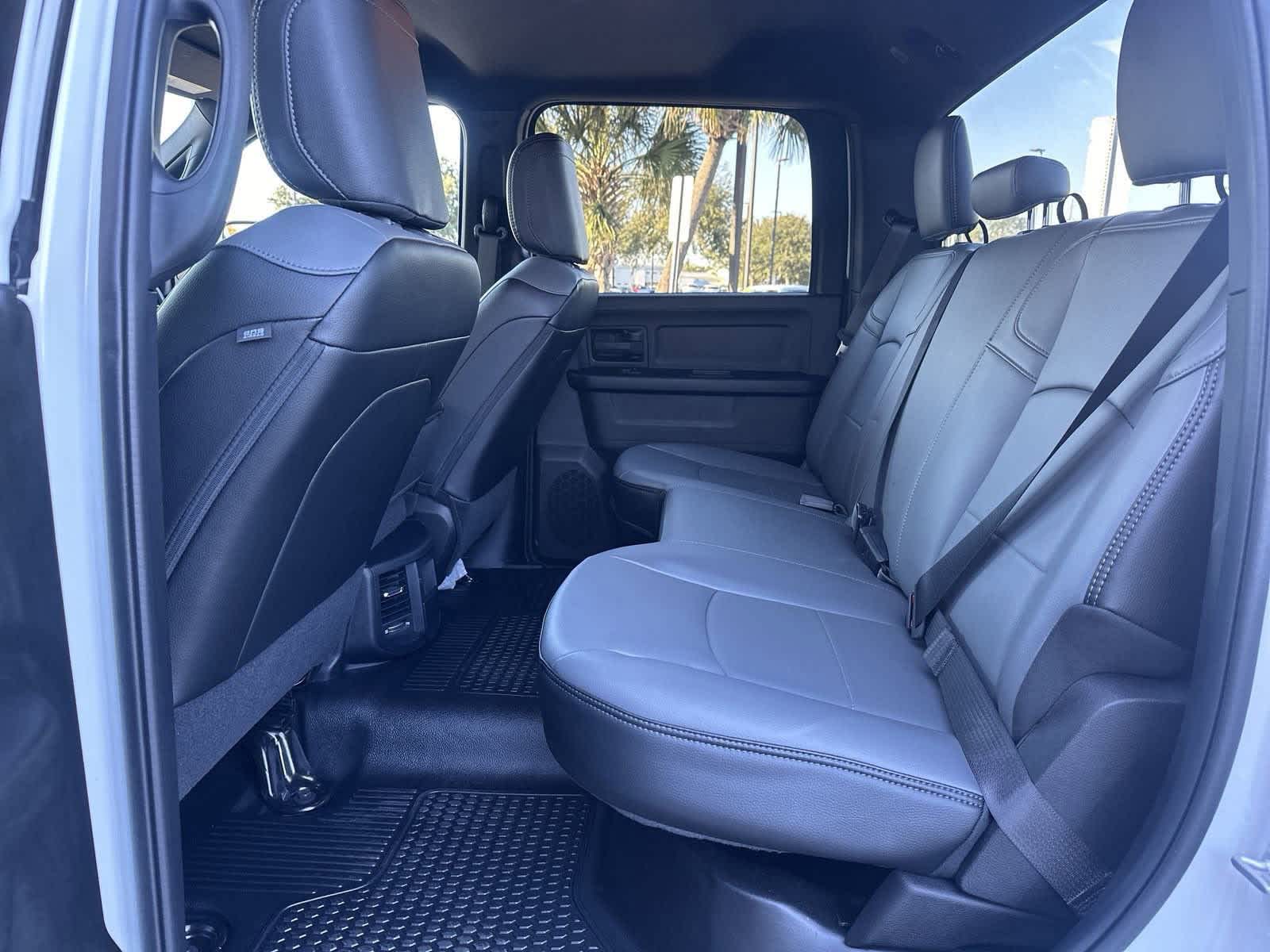 2022 Ram 2500 Tradesman 4x4 Crew Cab 64 Box 28