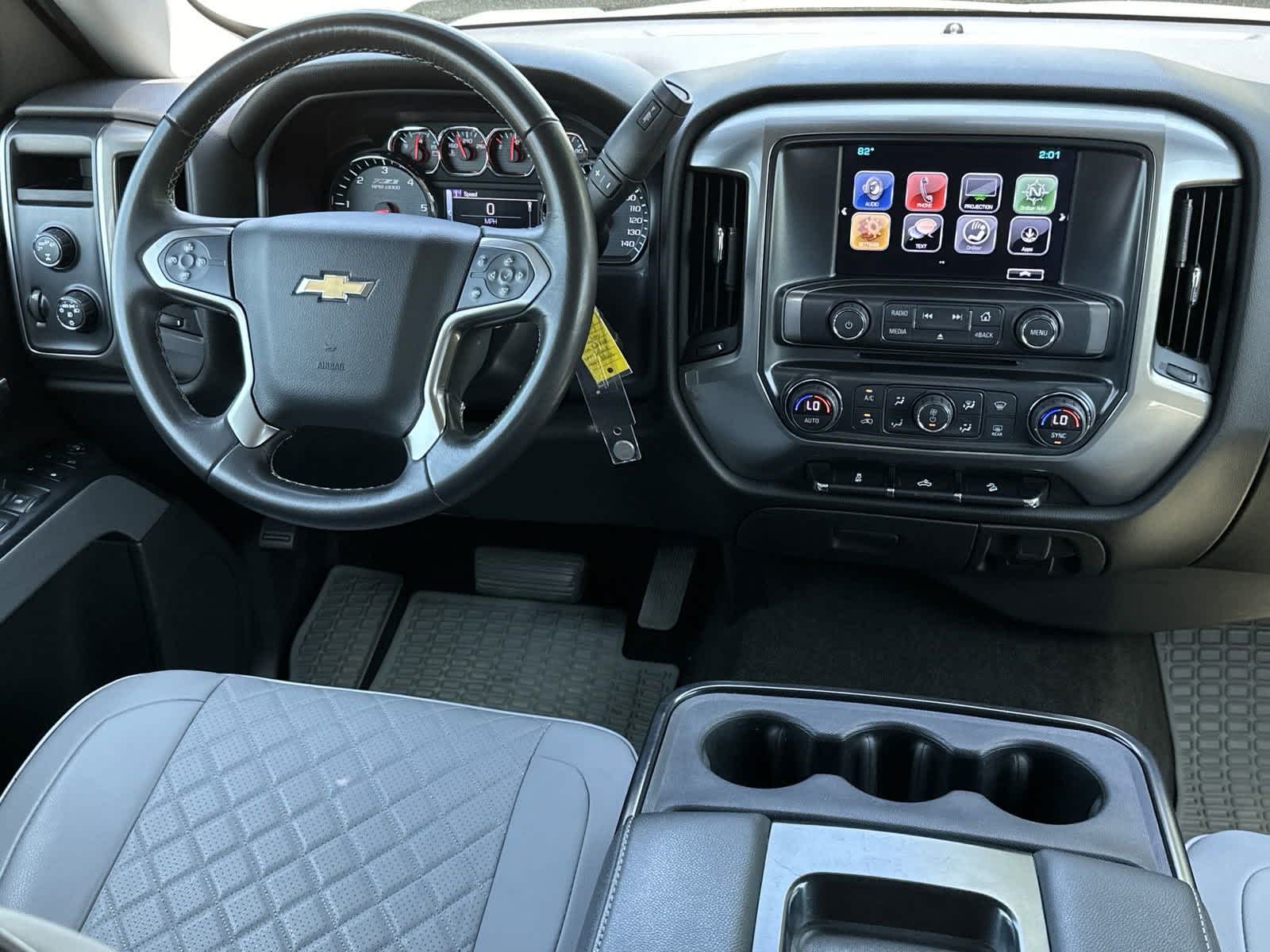 2017 Chevrolet Silverado 1500 LT 4WD Crew Cab 143.5 27