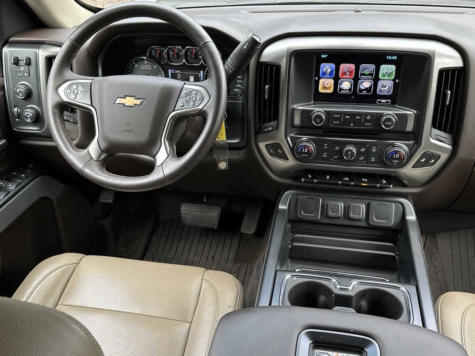 2018 Chevrolet Silverado 1500 LT 4WD Crew Cab 143.5 27