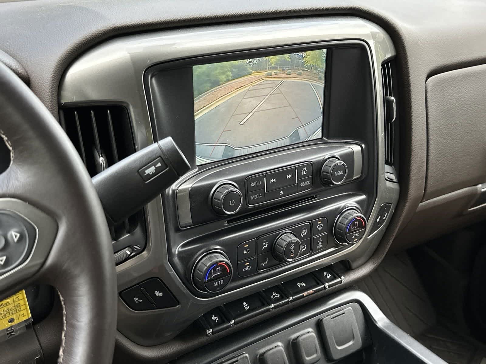 2018 Chevrolet Silverado 1500 LT 4WD Crew Cab 143.5 23