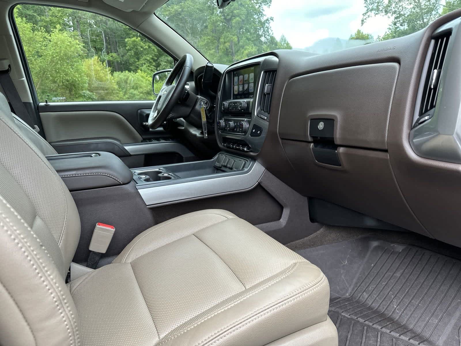 2018 Chevrolet Silverado 1500 LT 4WD Crew Cab 143.5 31