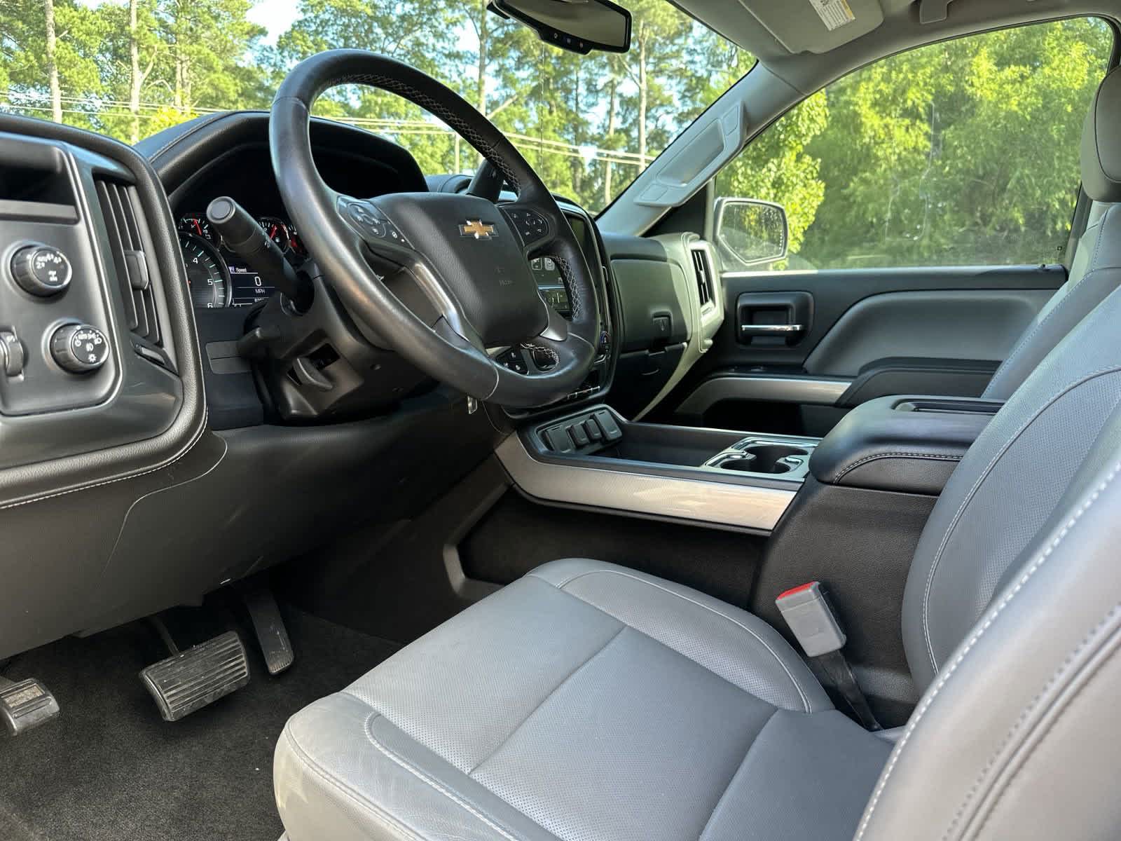 2017 Chevrolet Silverado 1500 LTZ 4WD Crew Cab 143.5 12