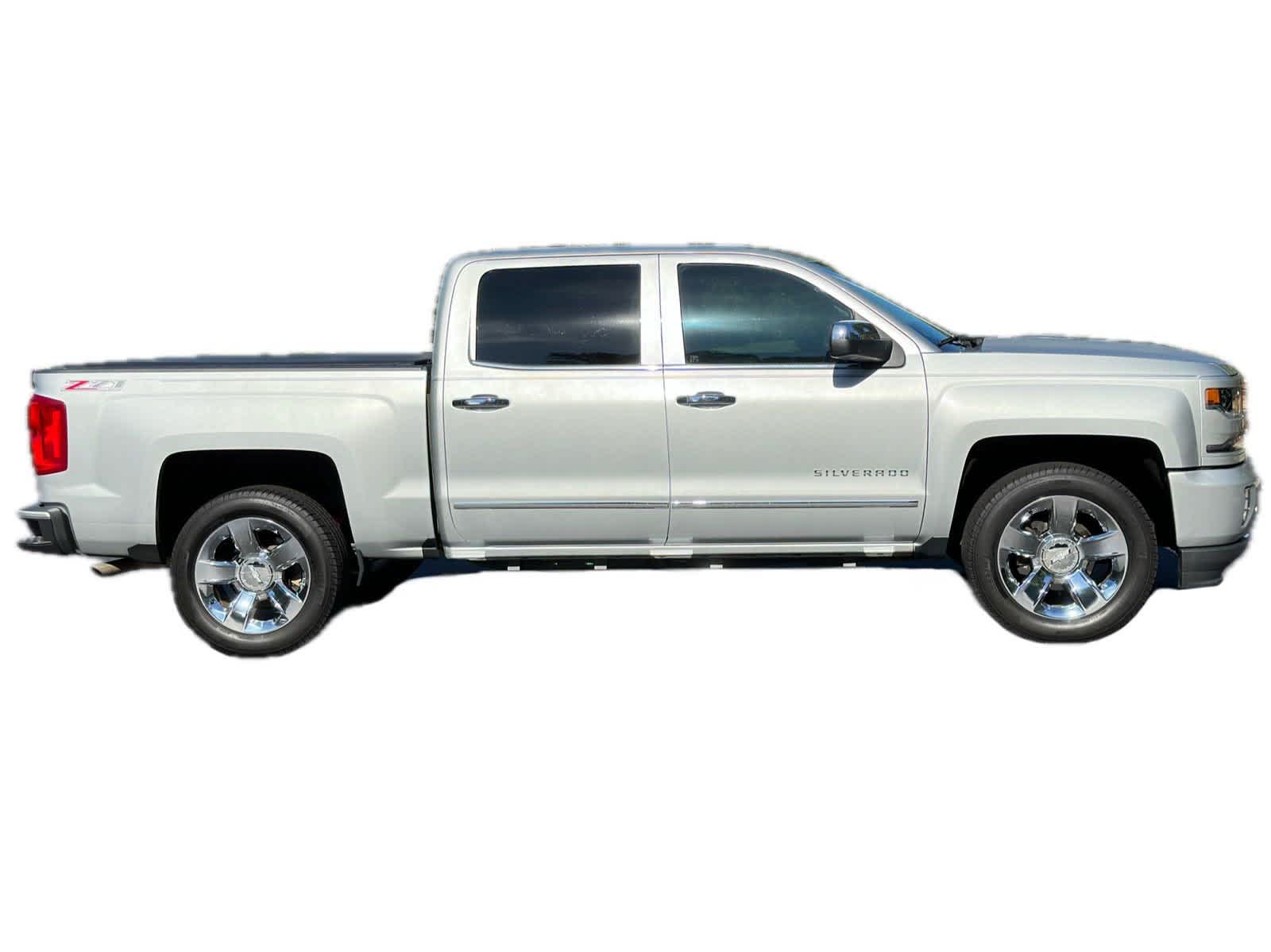 2017 Chevrolet Silverado 1500 LTZ 4WD Crew Cab 143.5 7