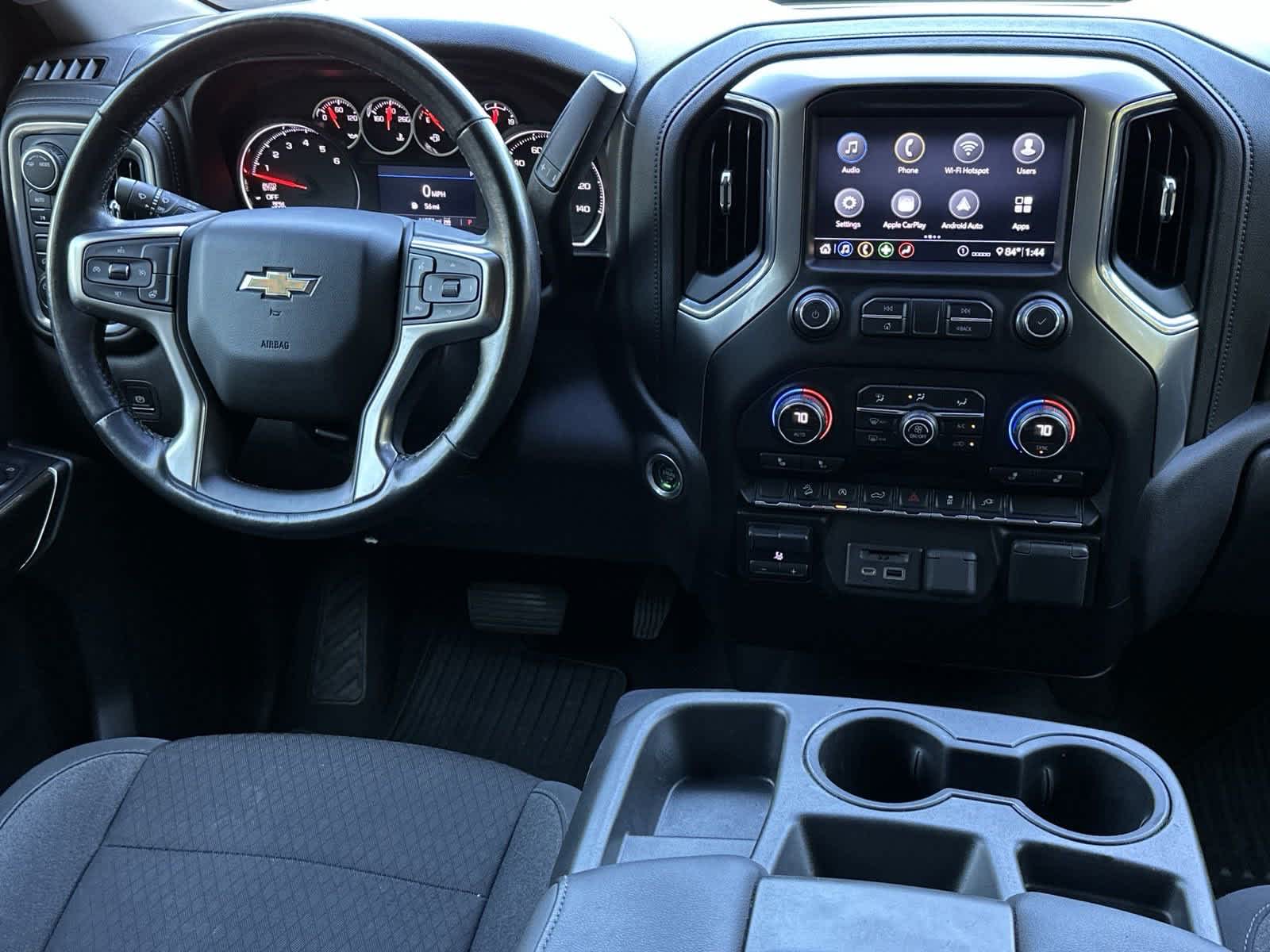 2020 Chevrolet Silverado 1500 LT 4WD Crew Cab 147 27