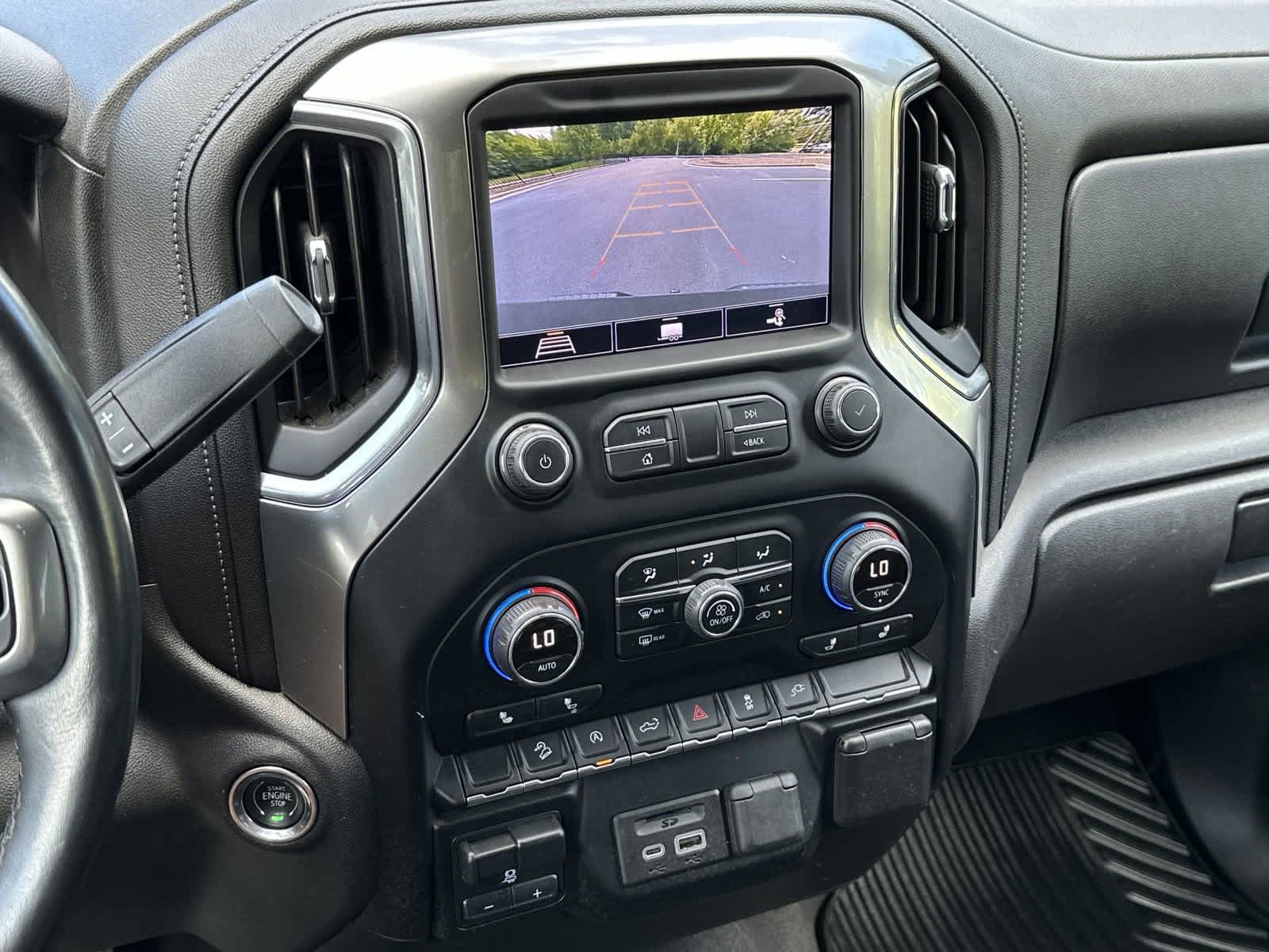 2020 Chevrolet Silverado 1500 LT 4WD Crew Cab 147 21