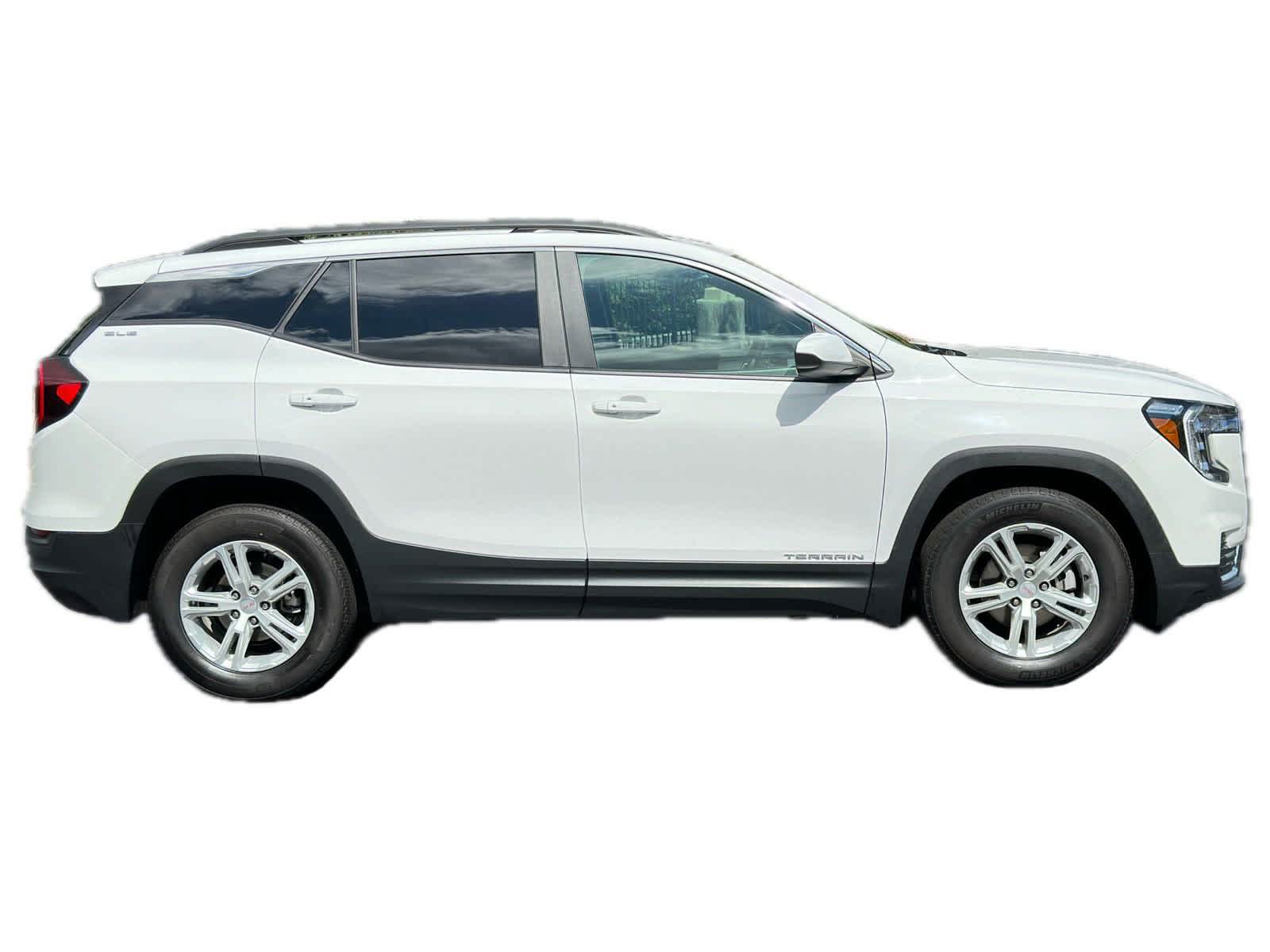 2022 GMC Terrain SLE 9