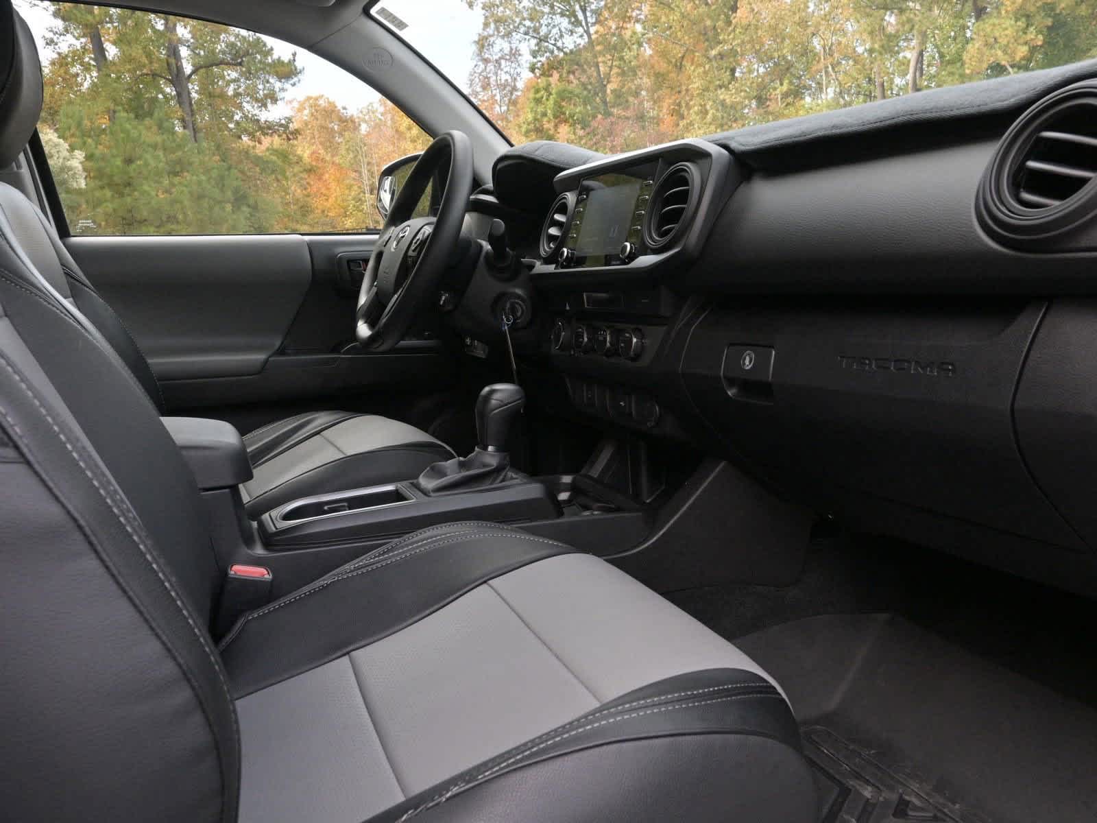 2023 Toyota Tacoma SR Double Cab 5 Bed V6 AT 31