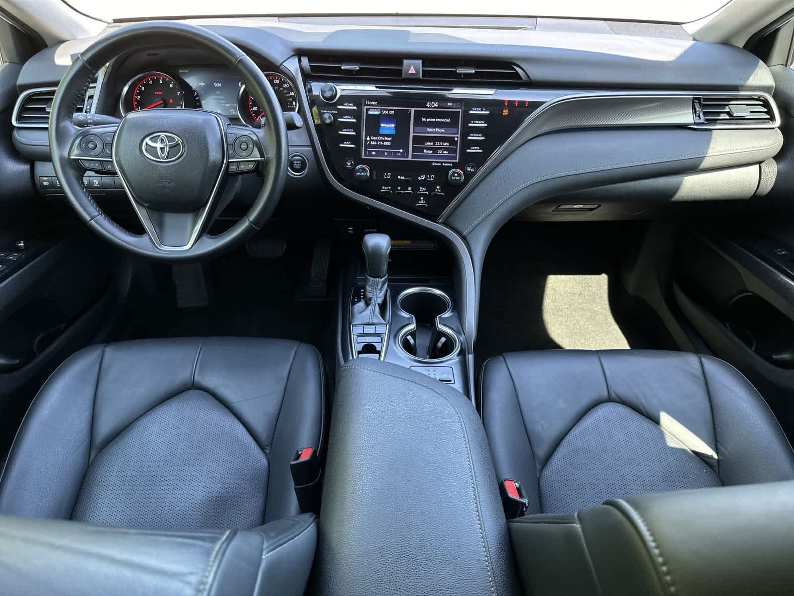 2019 Toyota Camry XSE 27