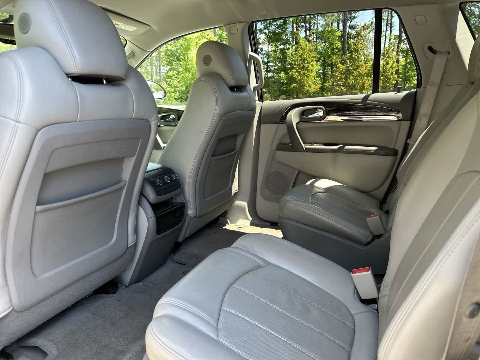 2013 Buick Enclave Leather 27