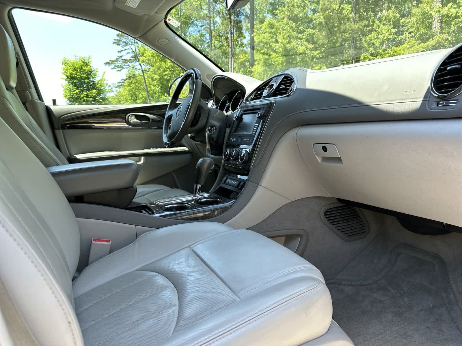 2013 Buick Enclave Leather 30