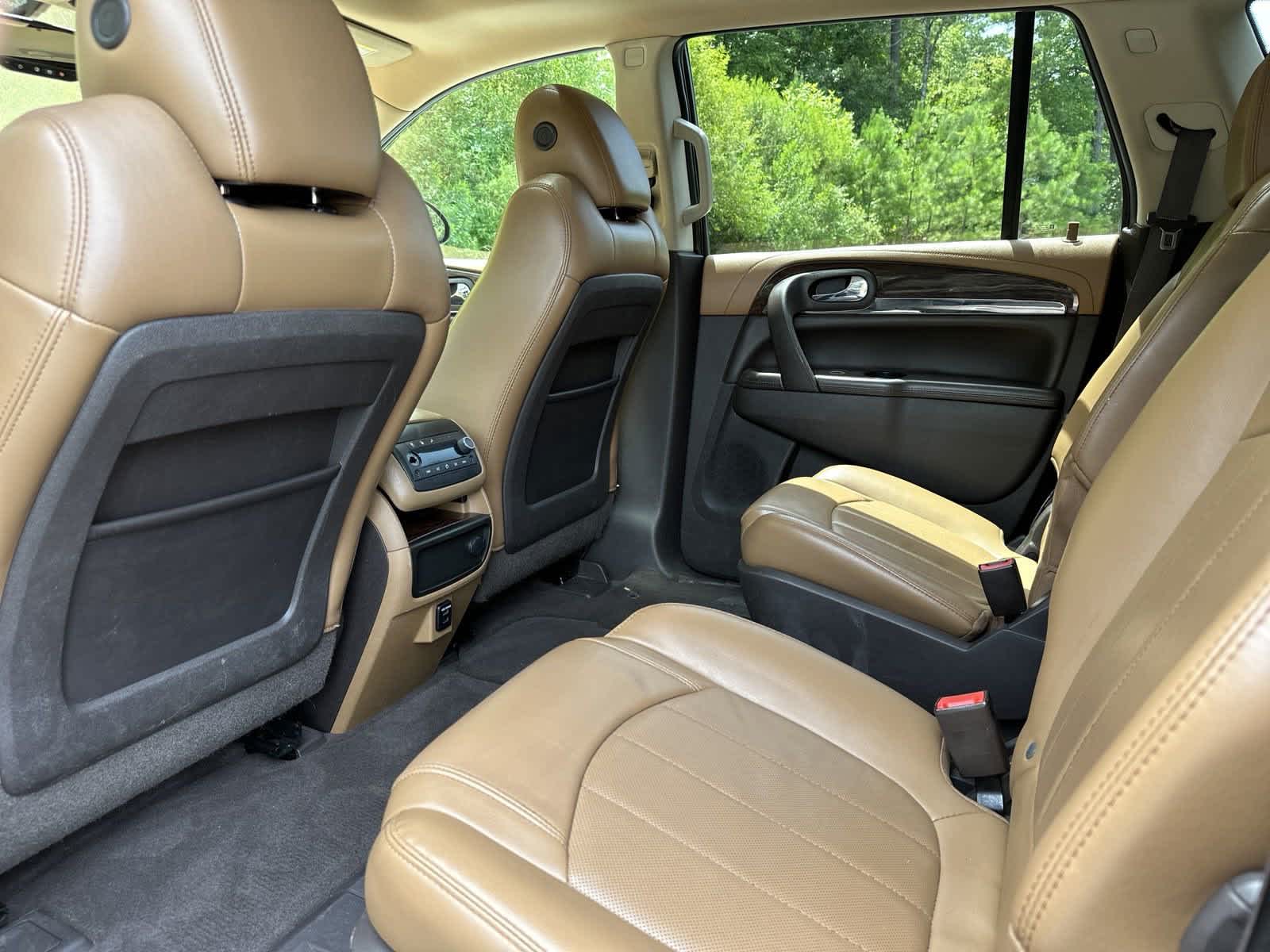 2015 Buick Enclave Leather 26