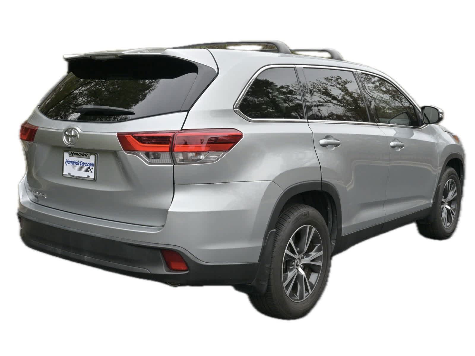 2019 Toyota Highlander LE 8