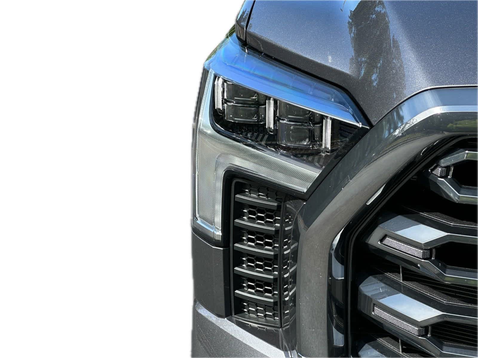 2024 Toyota Tundra Platinum CrewMax 5.5 Bed 4