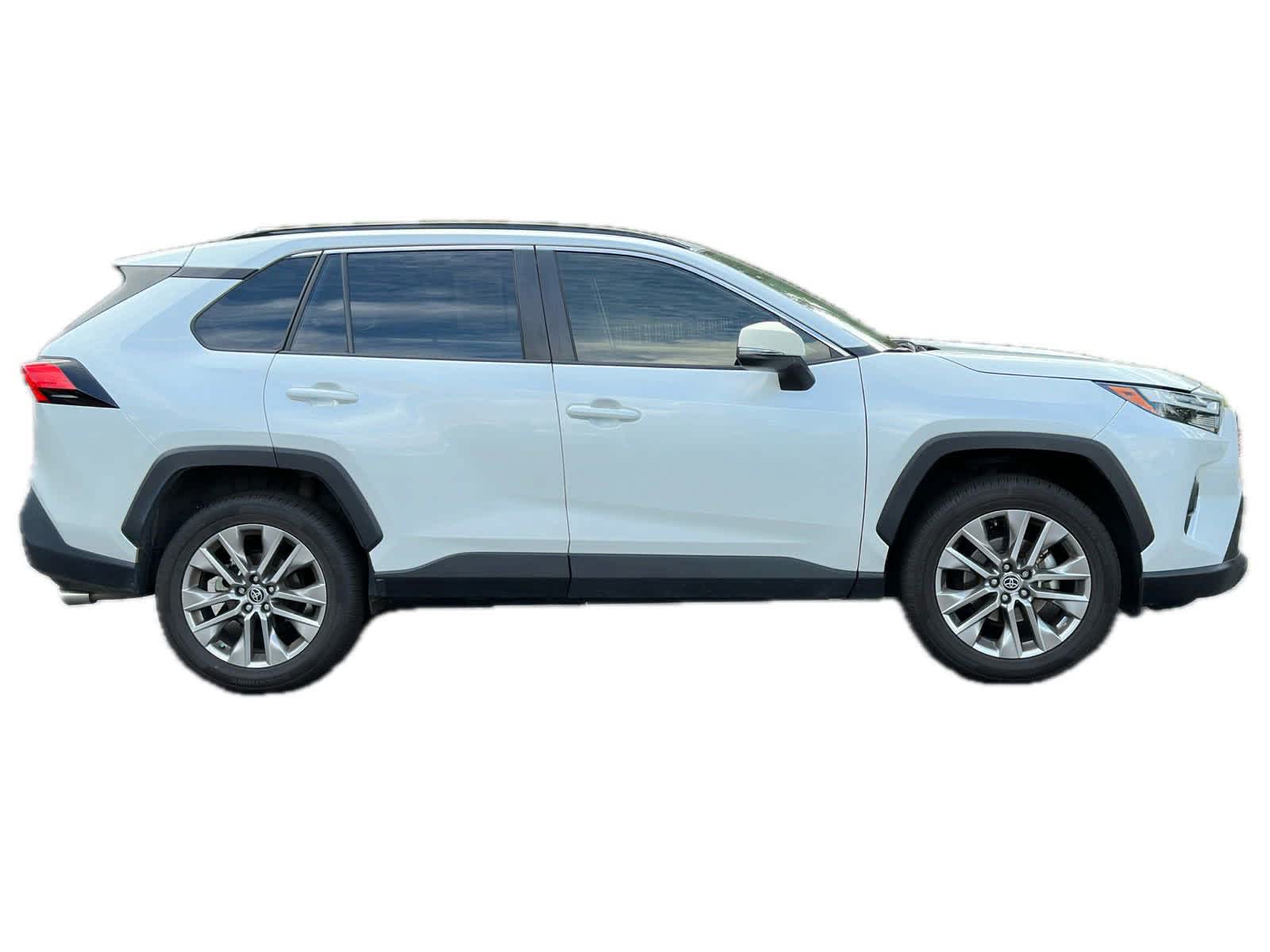 2023 Toyota RAV4 XLE Premium 9