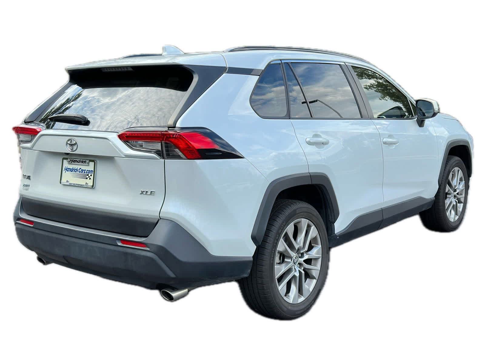 2023 Toyota RAV4 XLE Premium 8