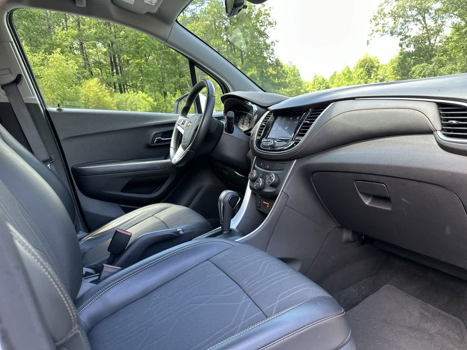 2020 Chevrolet Trax LT 29