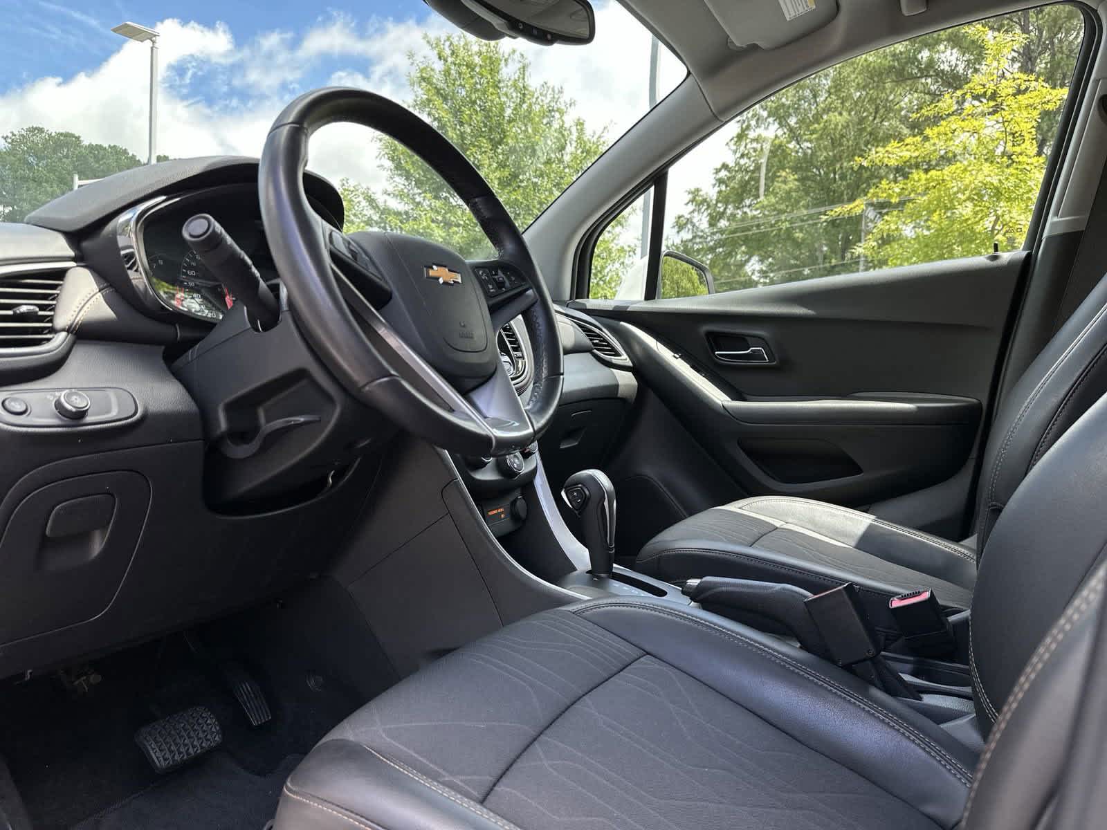 2020 Chevrolet Trax LT 12