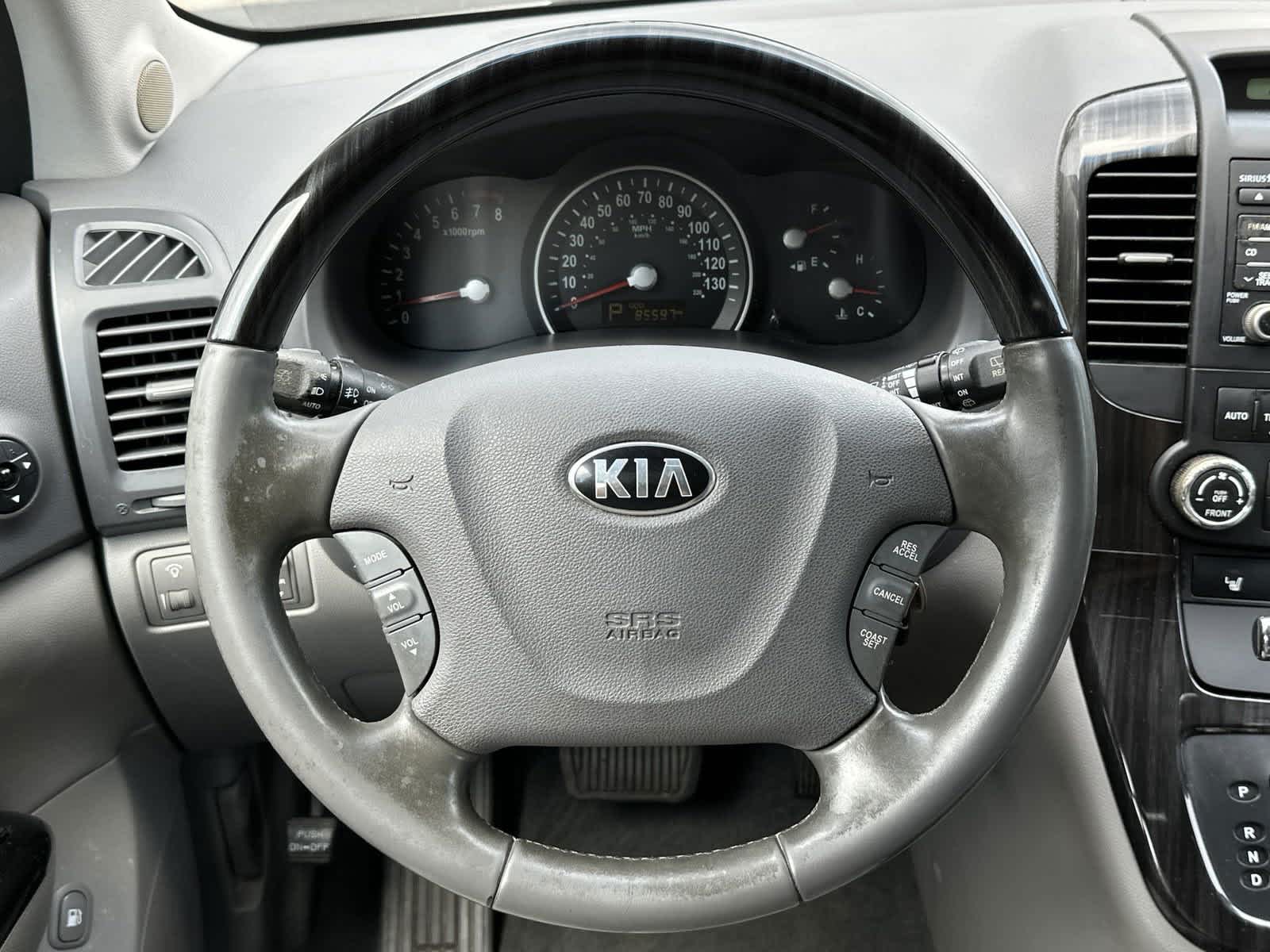 2014 Kia Sedona EX 14